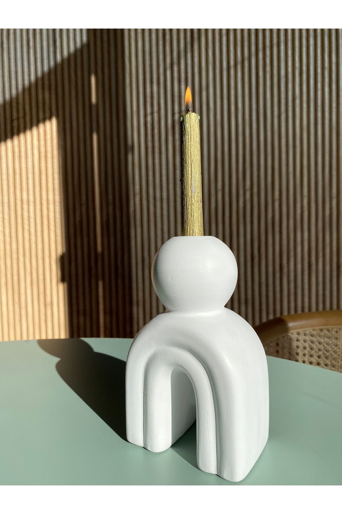 Seramik El Yapımı Mumluk | Beyaz Renk | Boy:16cm En:10cm |