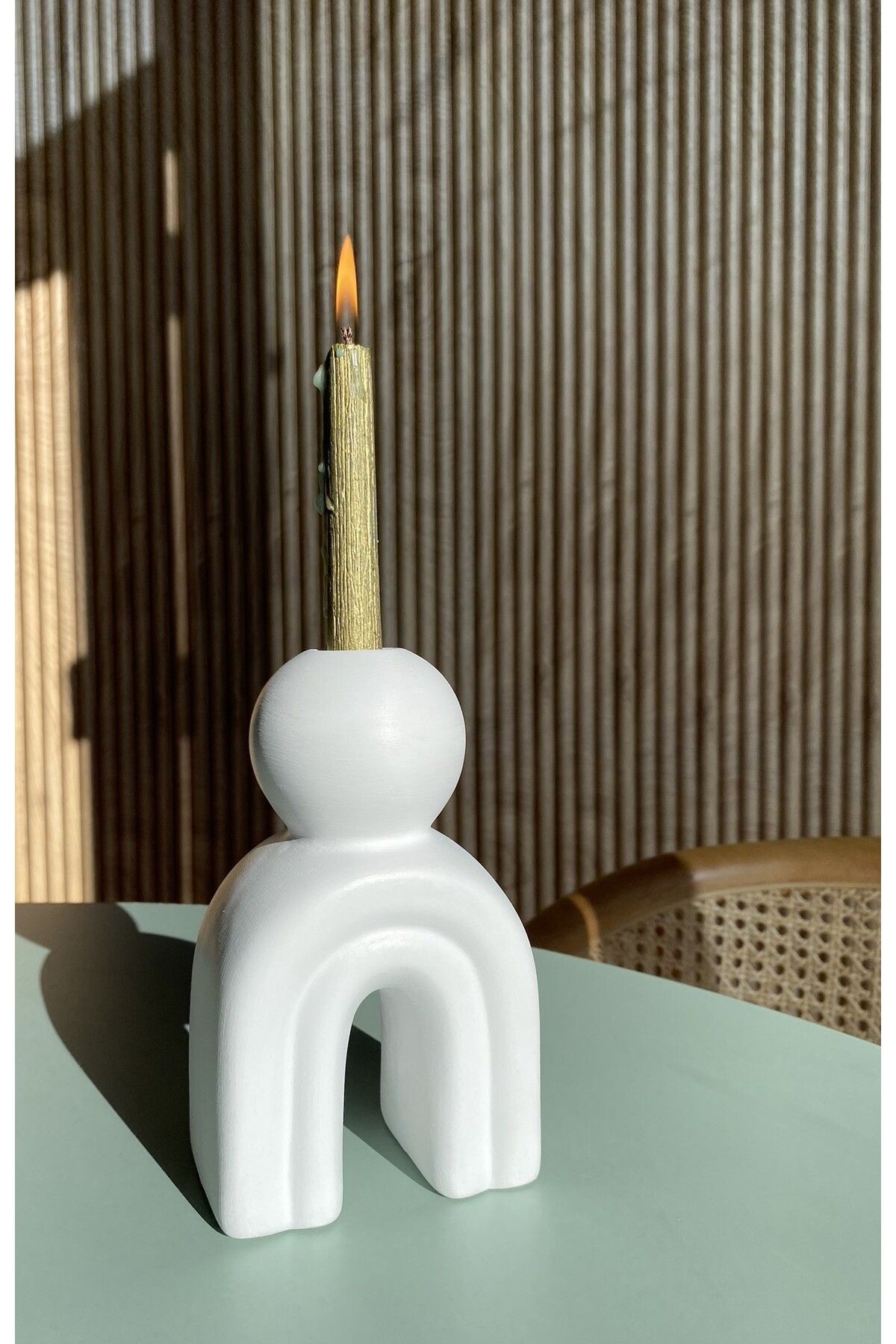Seramik El Yapımı Mumluk | Beyaz Renk | Boy:16cm En:10cm |