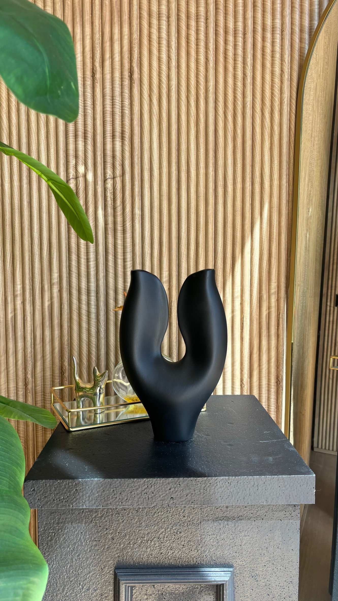 Curve Dekoratif Seramik Vazo