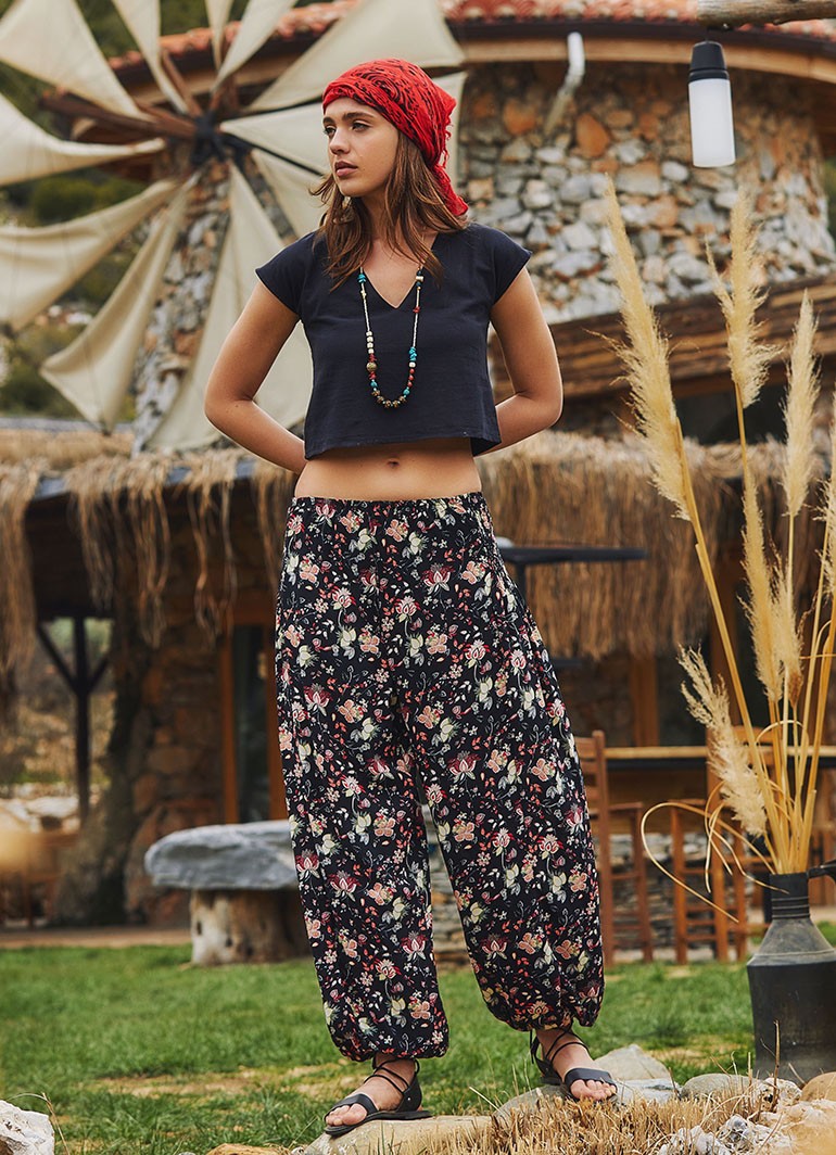 Tips To STRUT your style Every Day with Buddha Pants