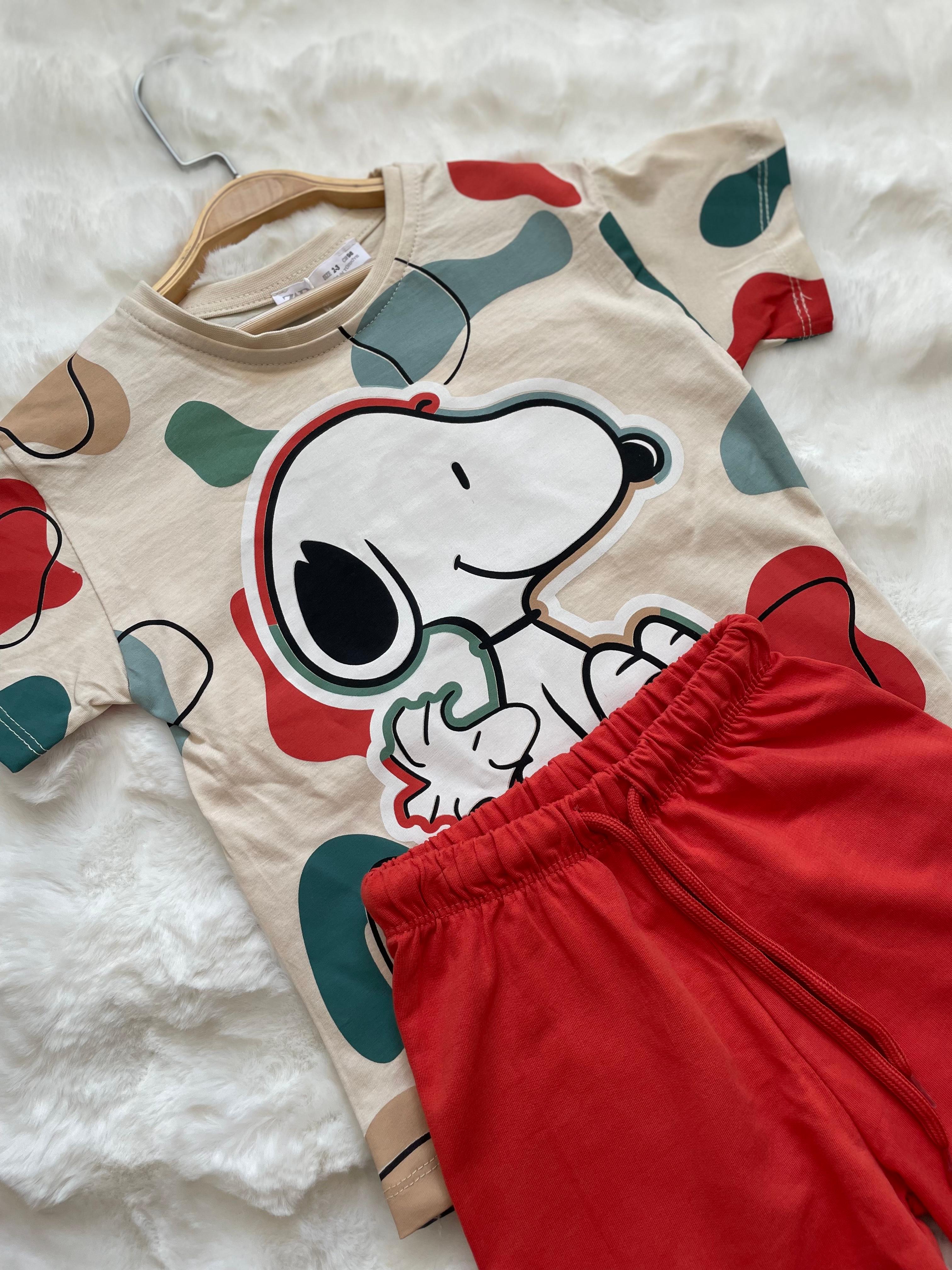 Snoopy Baskılı Orijinal Marka İkili Şortlu Takım Renkli