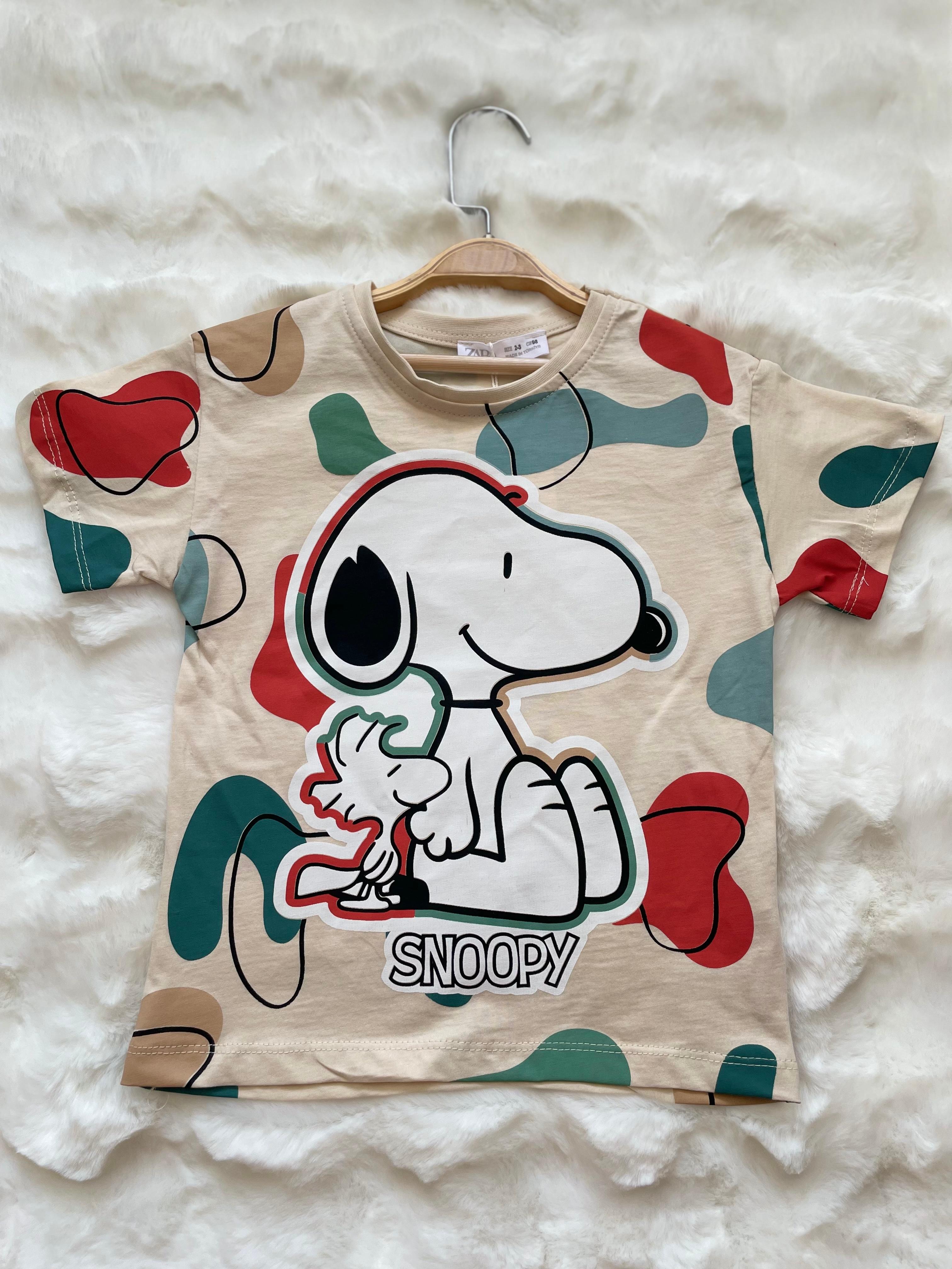 Snoopy Baskılı Orijinal Marka İkili Şortlu Takım Renkli