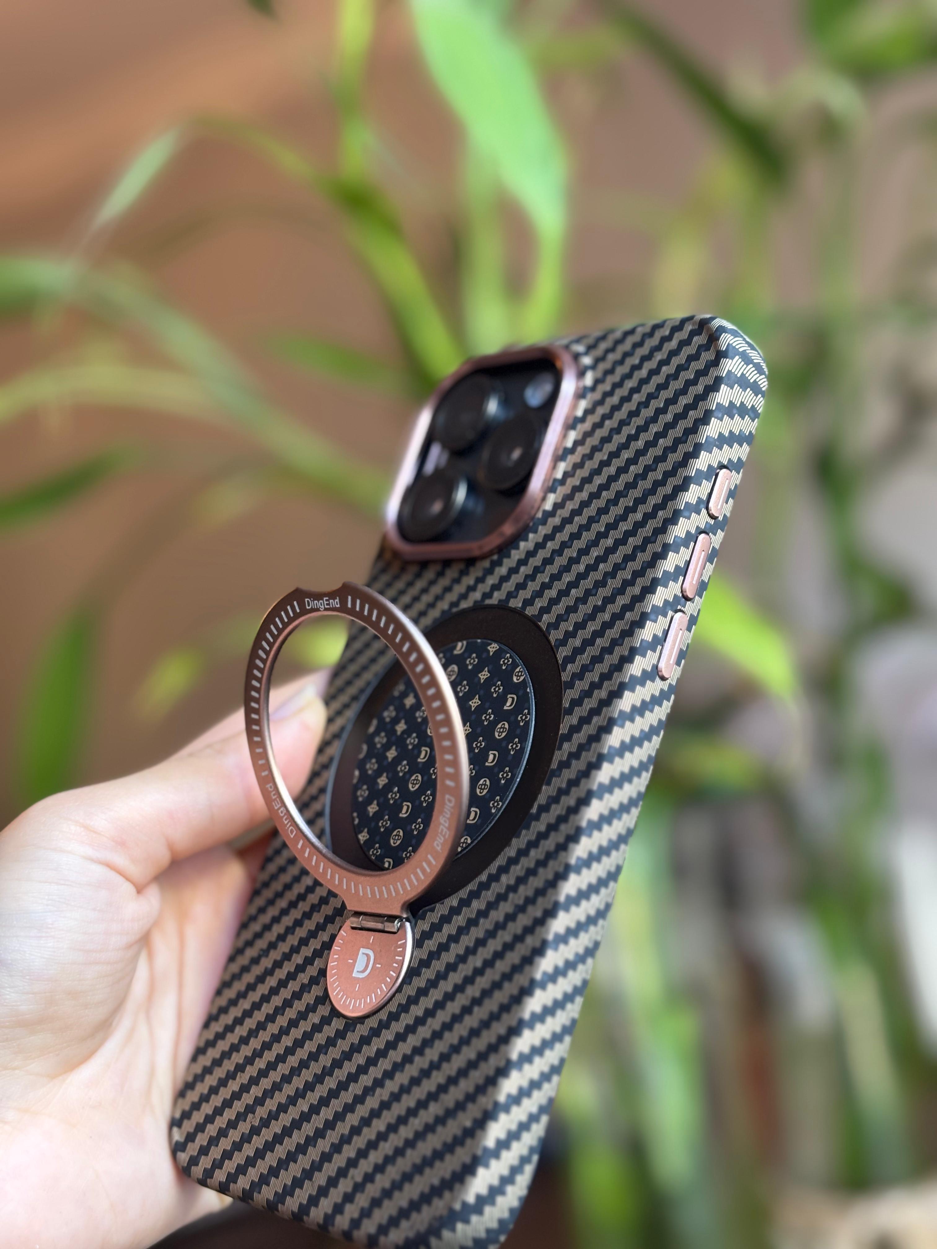 Magsafe Standlı Siyah Çöl Titanium Premium Telefon Kılıfı
