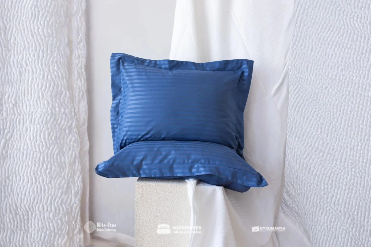 Uykumanya Otel Serisi Lüks Çizgili Saten Oxford Yastık Kılıfı (2 Adet, Asil Lacivert)