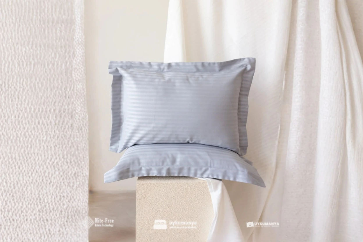 Uykumanya Otel Serisi Lüks Çizgili Saten Oxford Yastık Kılıfı (2 Adet, Gri)