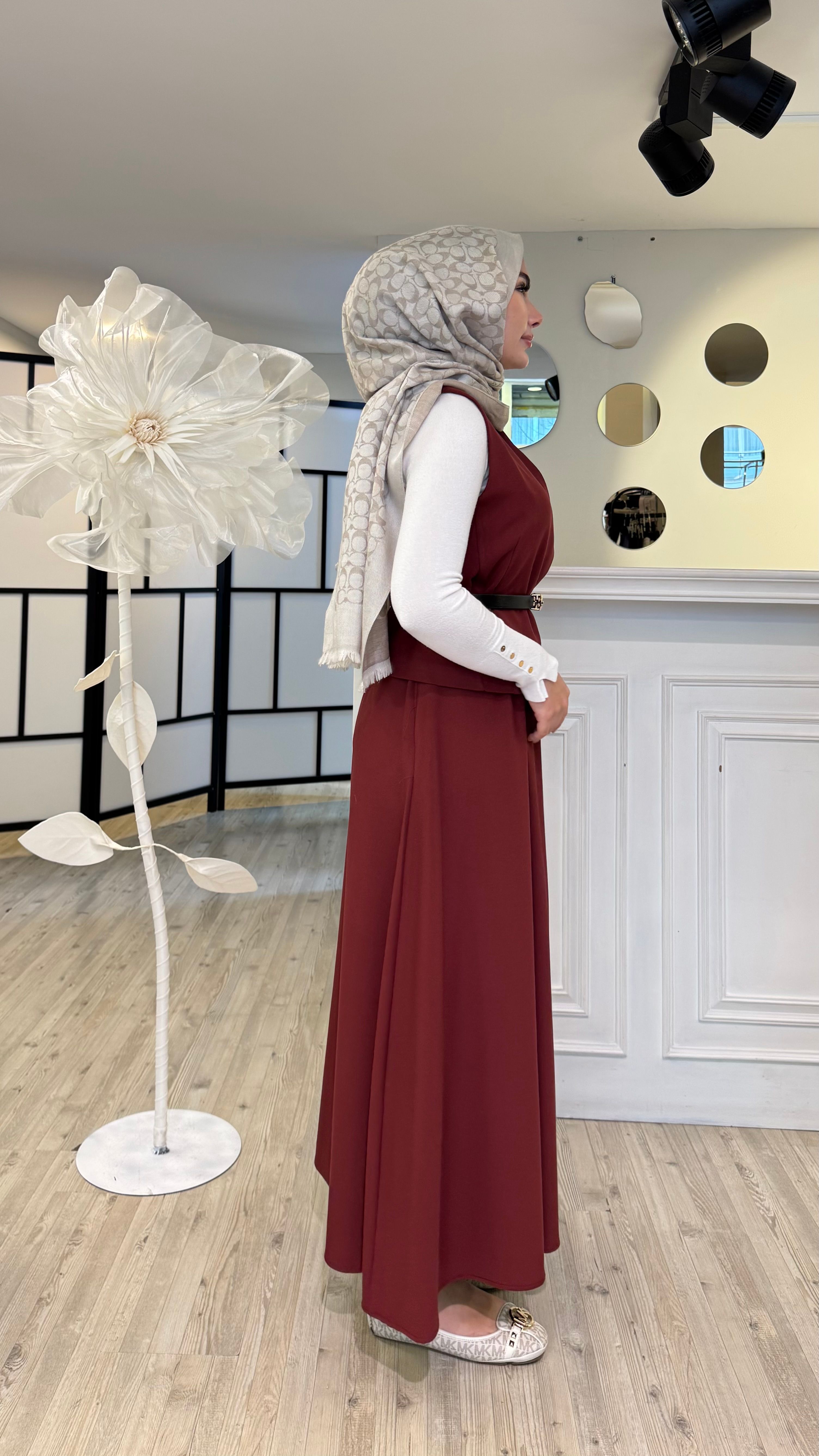Kemerli Etekli Takım