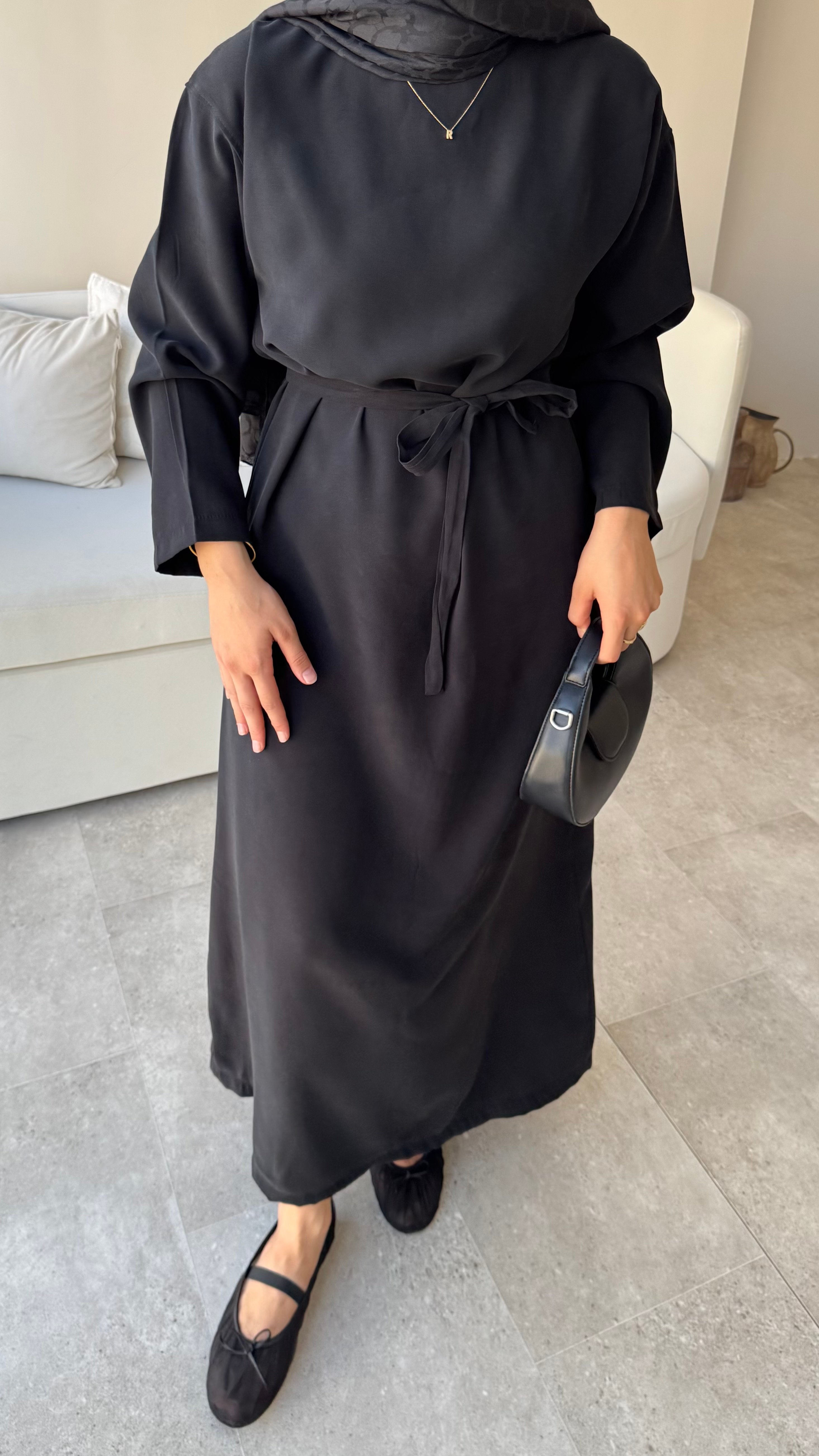 ESİL TENSEL ELBİSE