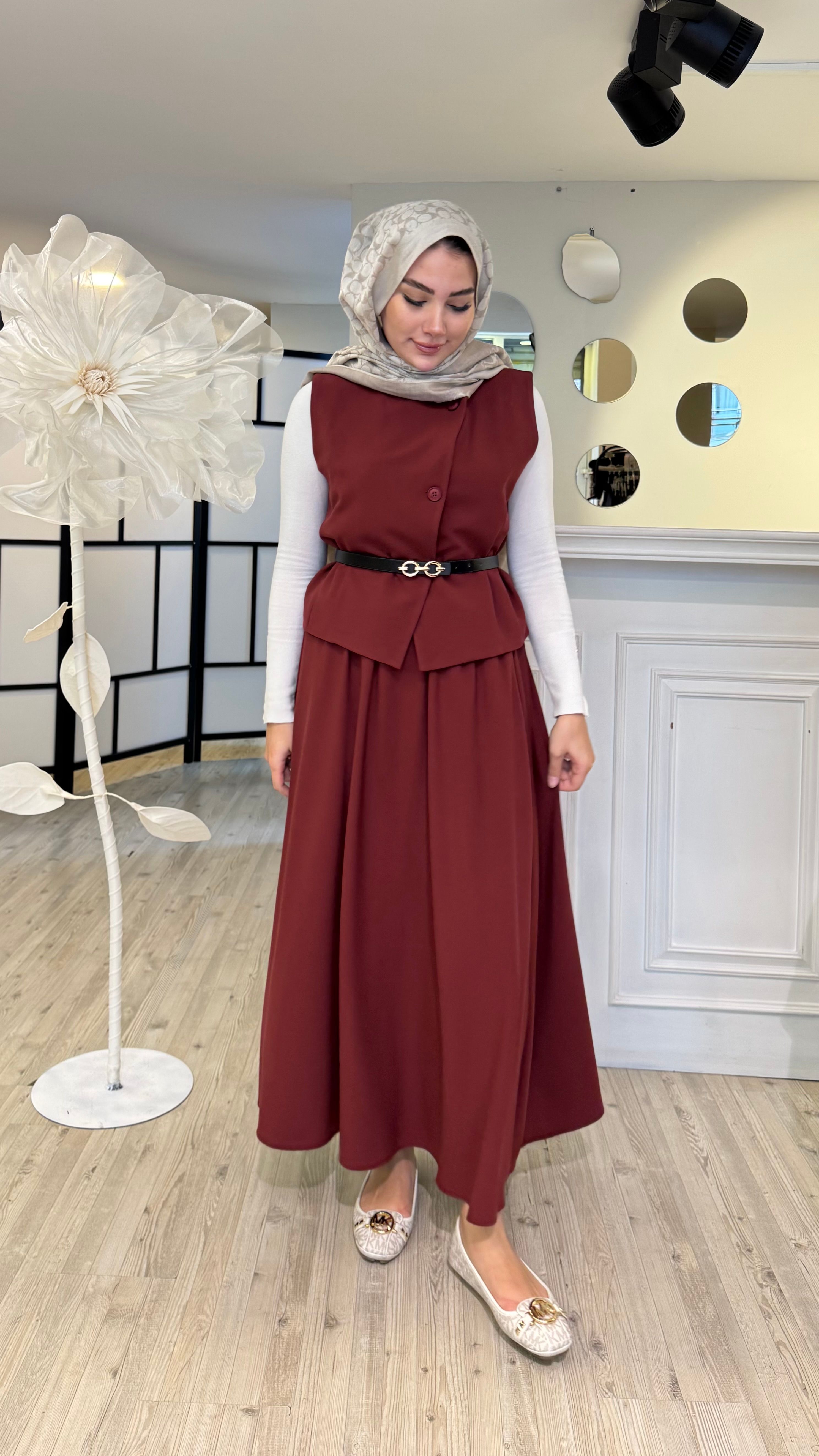 Kemerli Etekli Takım