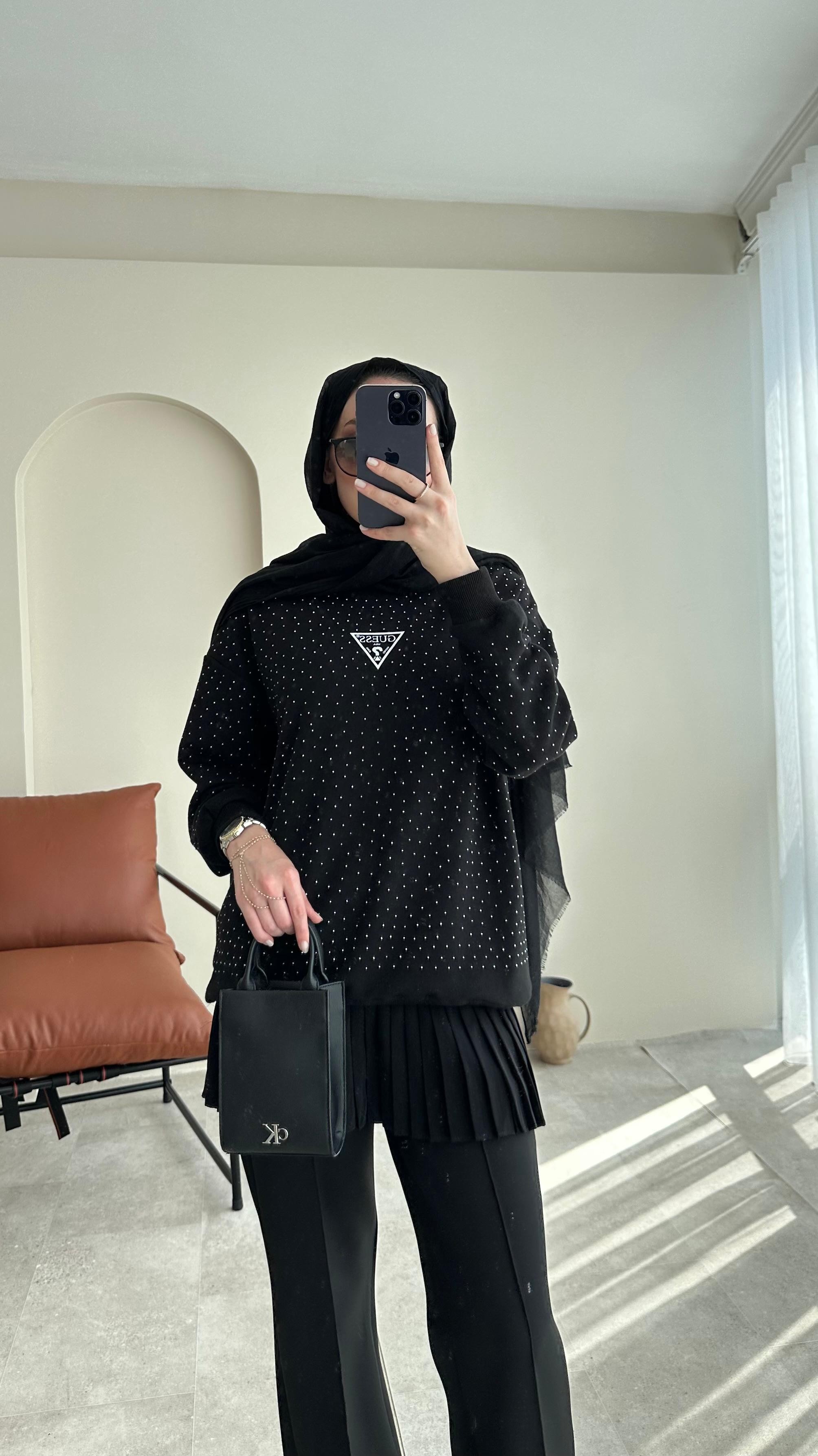 Muadil Sweat