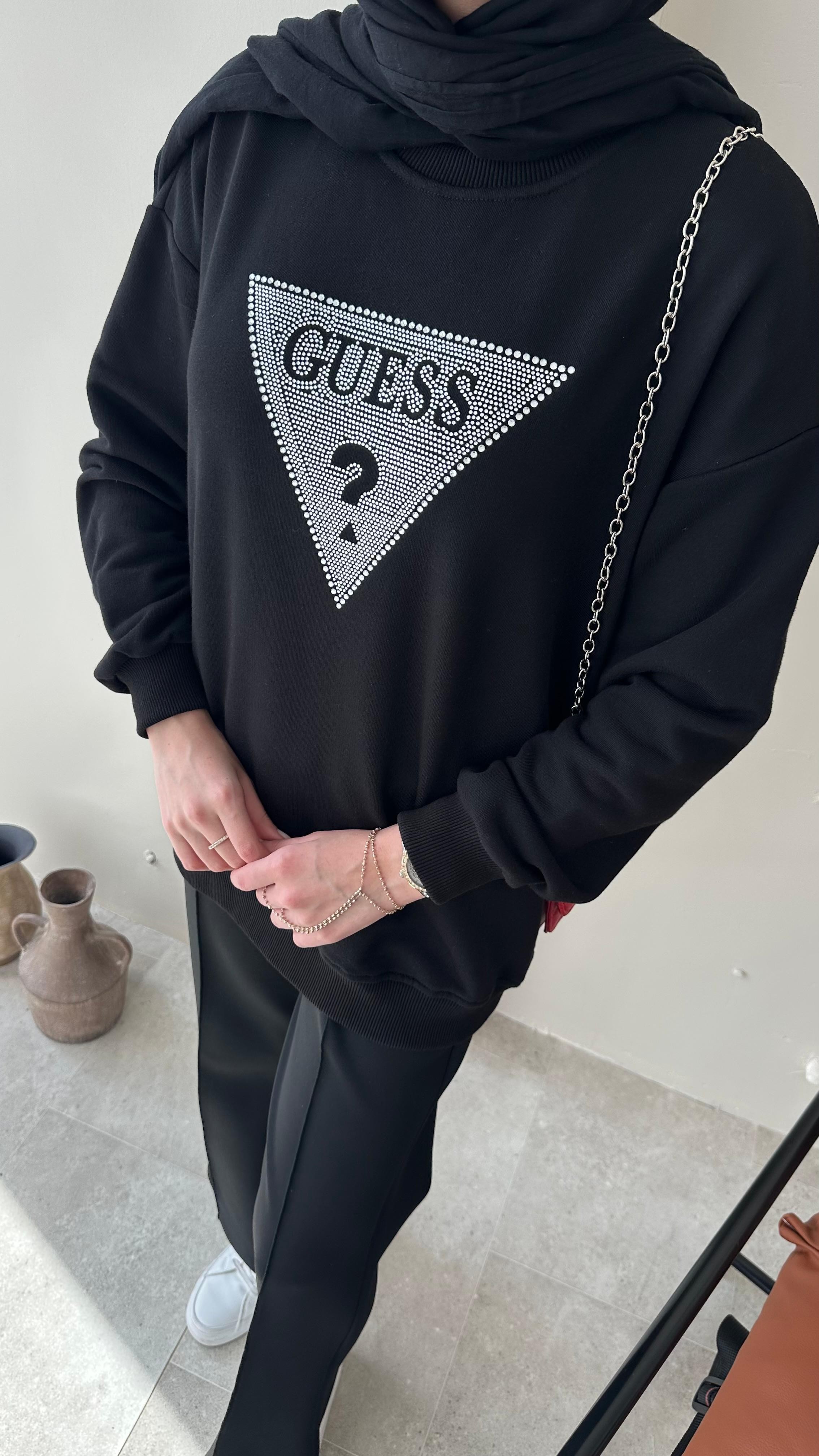 Muadil Sweat
