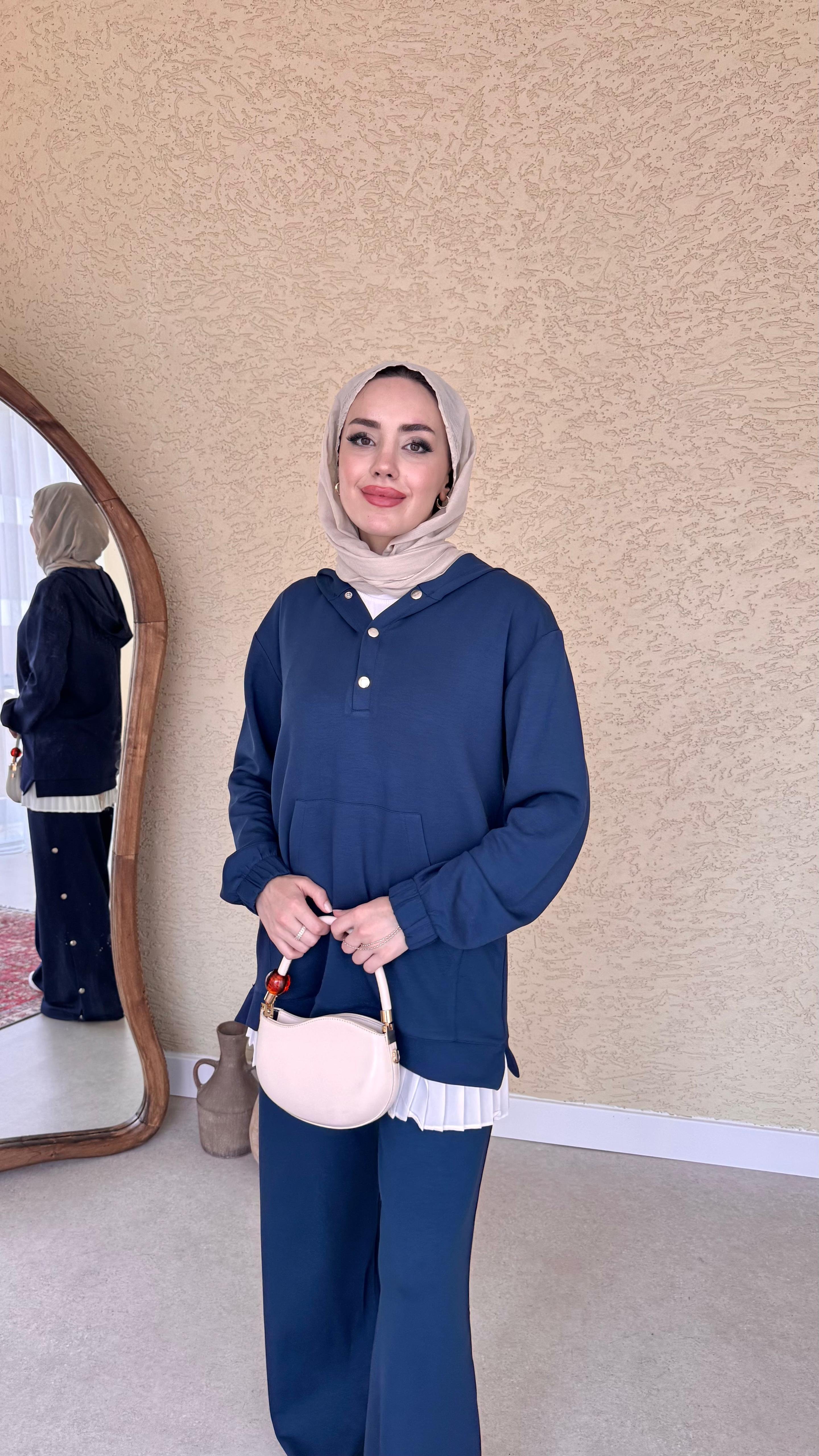 LİSA OYŞO TAKIM