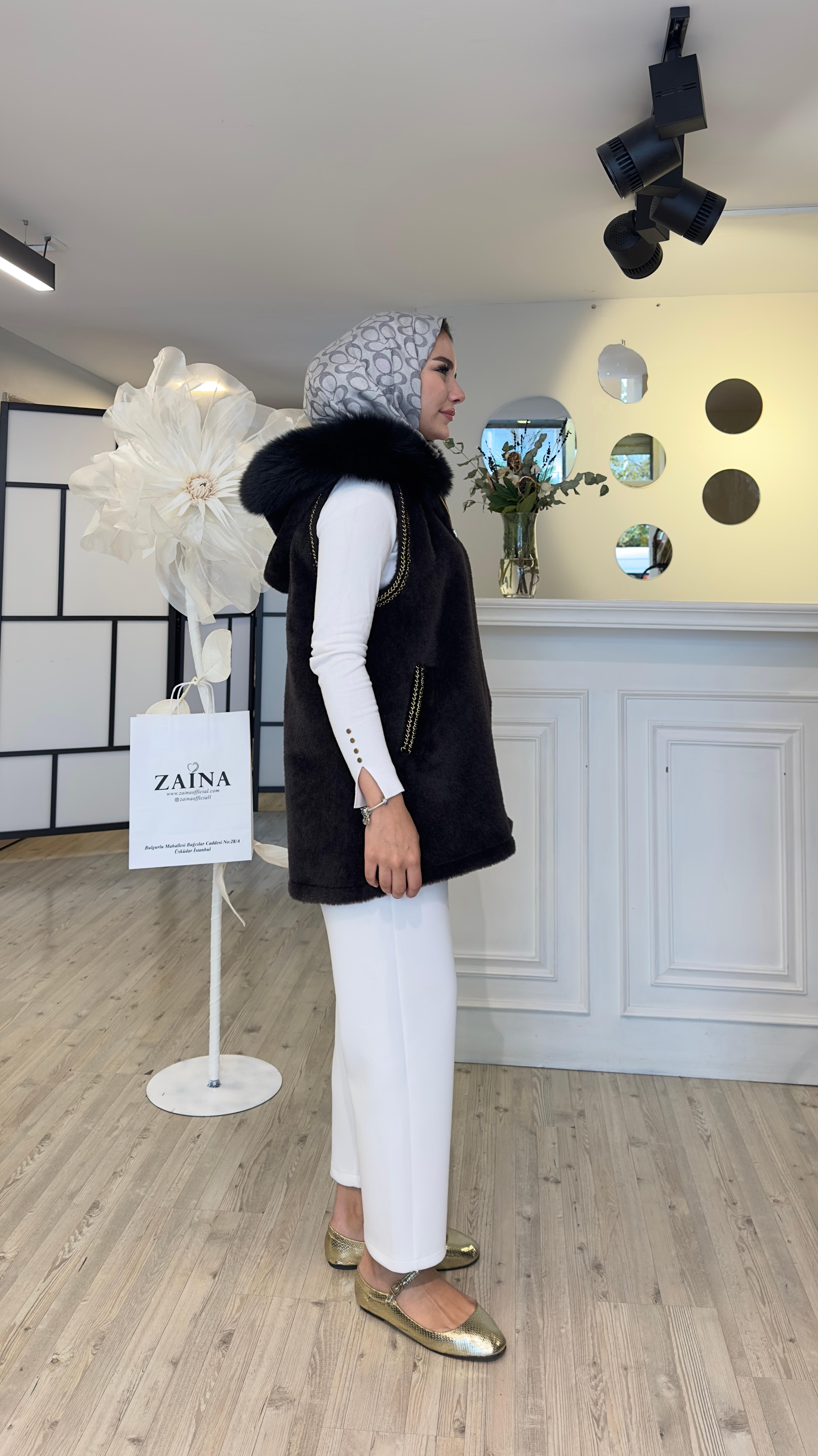 Kapüşonlu Angora Yelek