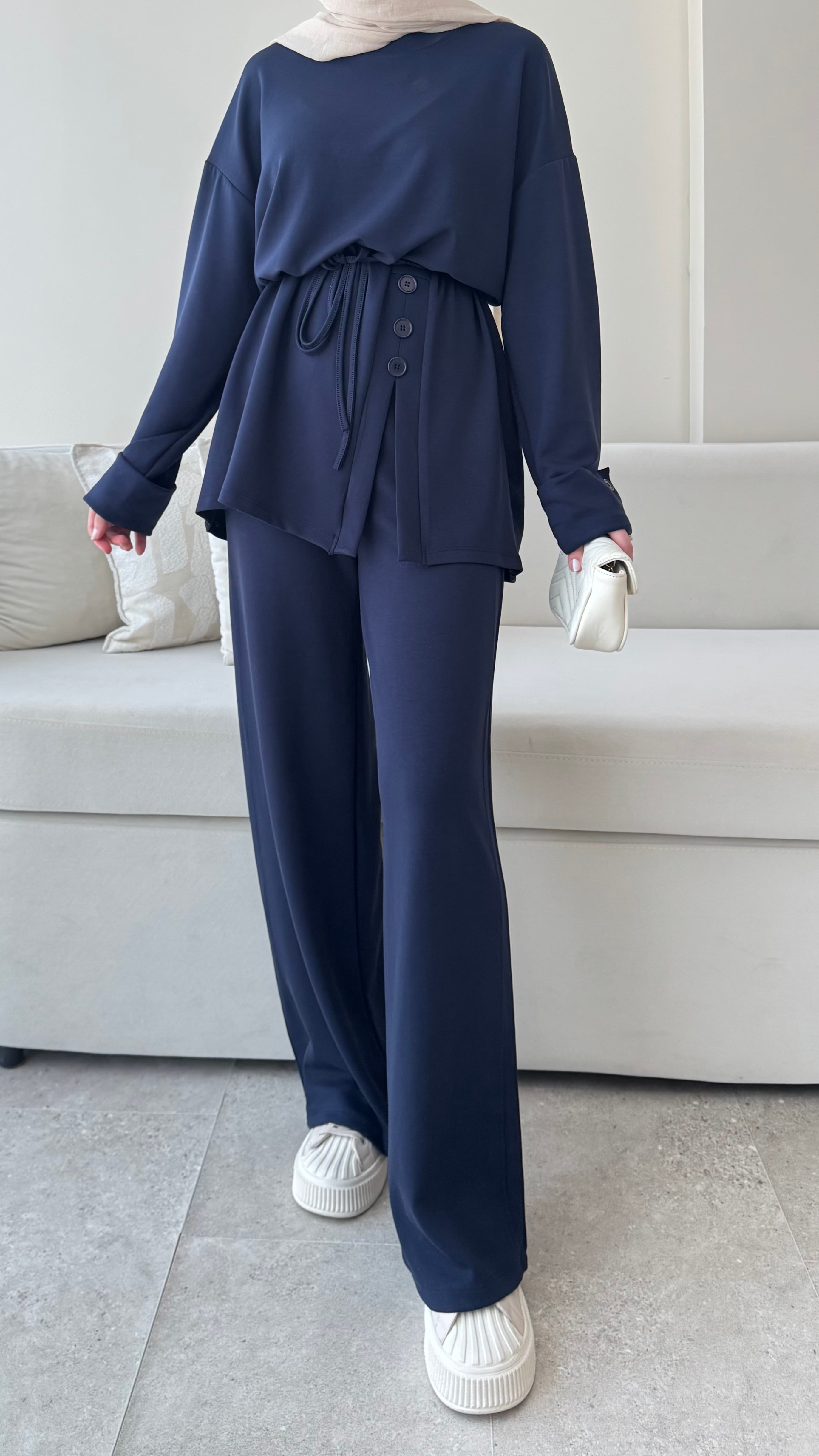 BERLİ DÜĞMELİ OYŞO TAKIM