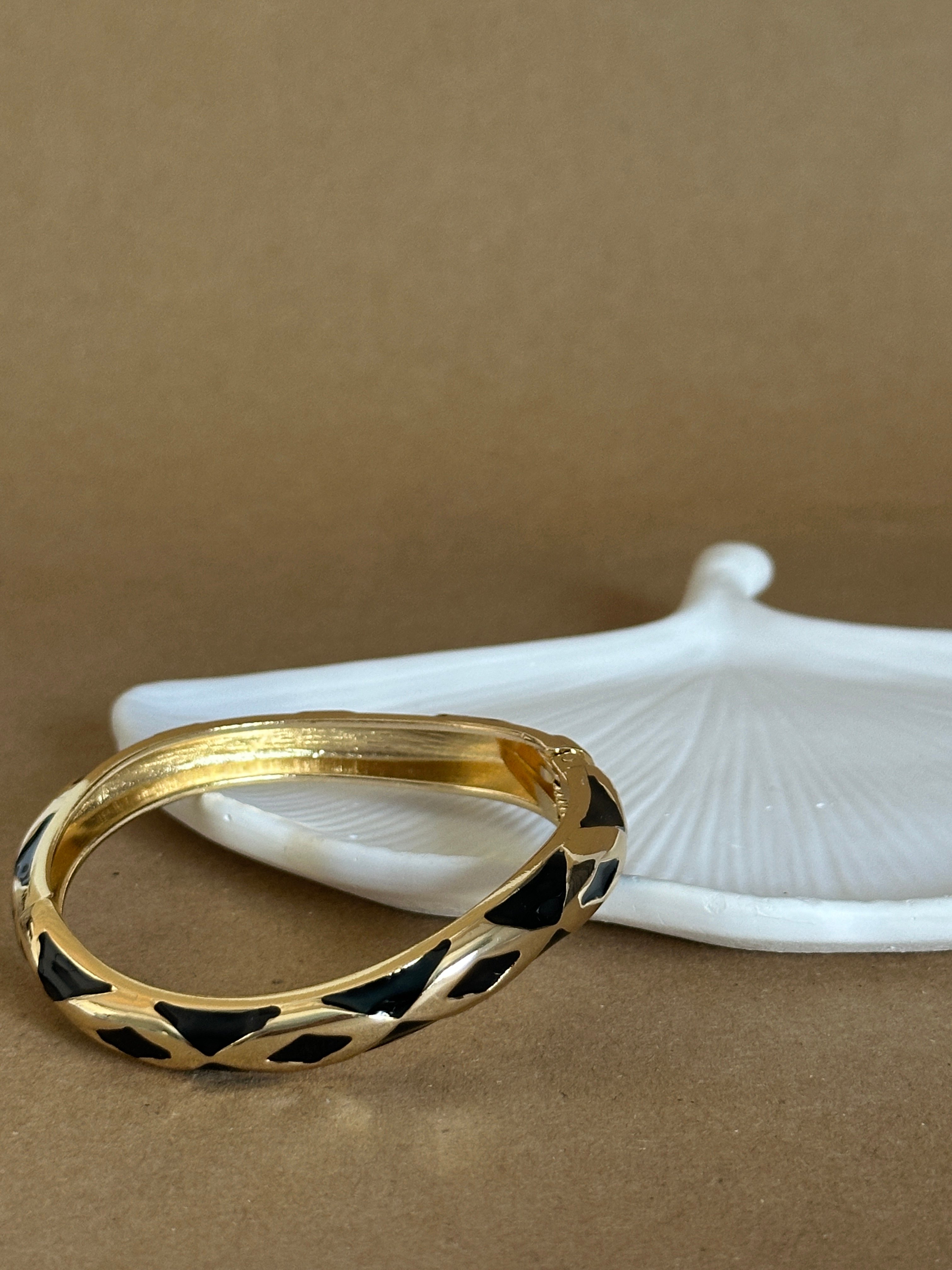 Noir Gold Kelepçe