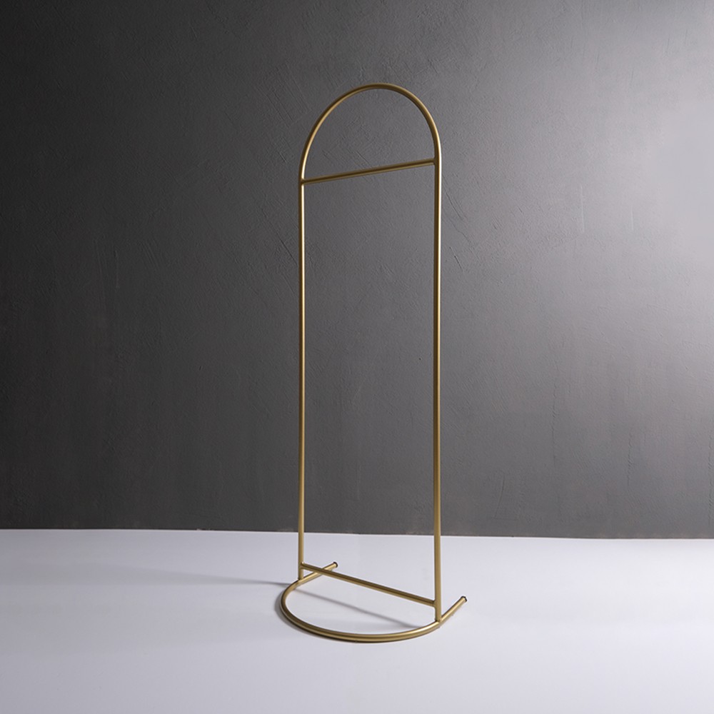 Eskimo Gold Ayaklı Askılık 140 CM