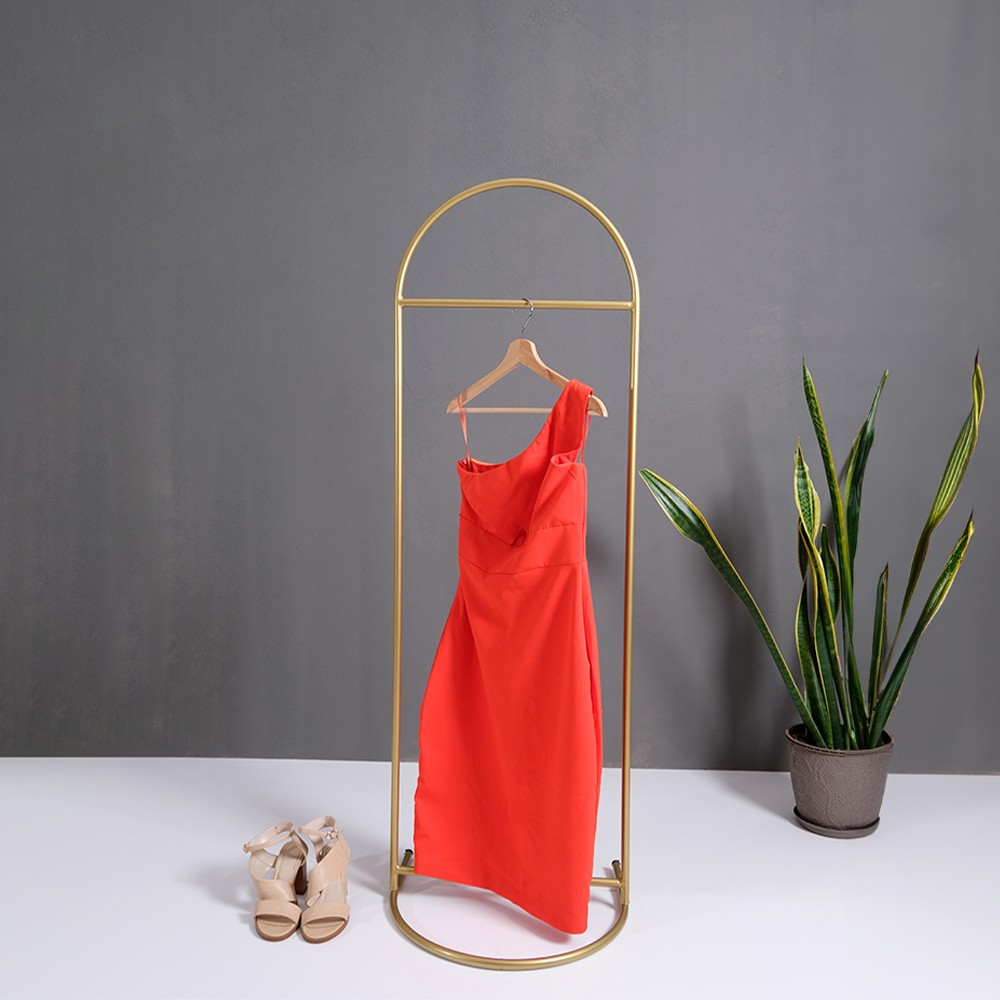 Eskimo Gold Ayaklı Askılık 140 CM