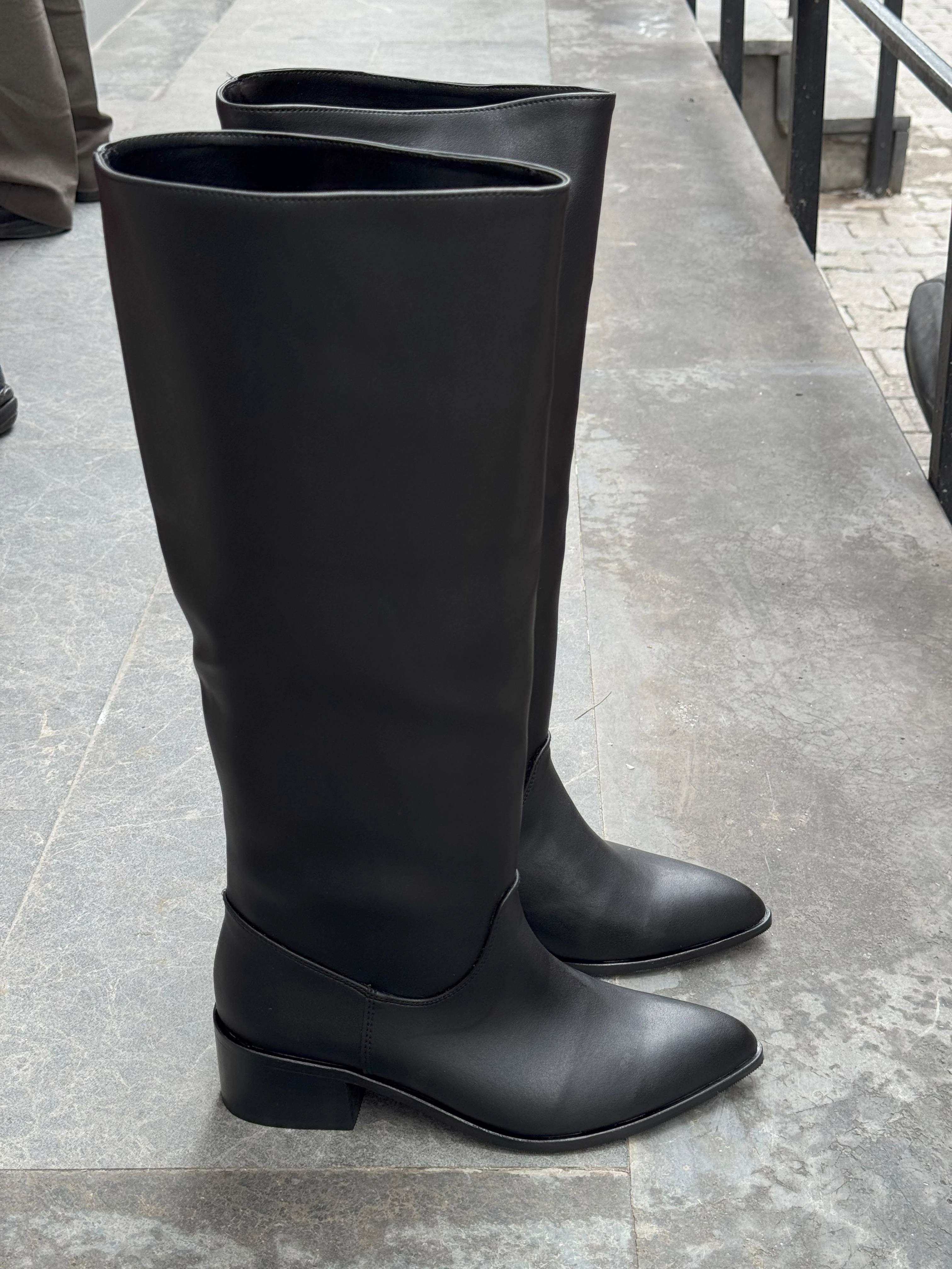 HEYBAGS 117 SİYAH ÇİZME