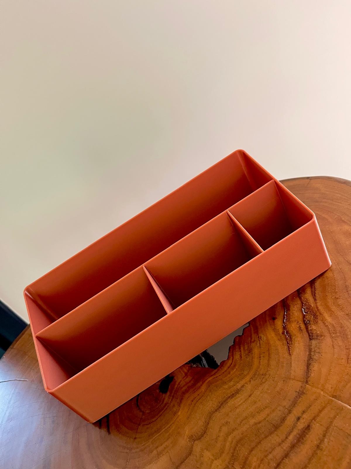 Bronz Organizer