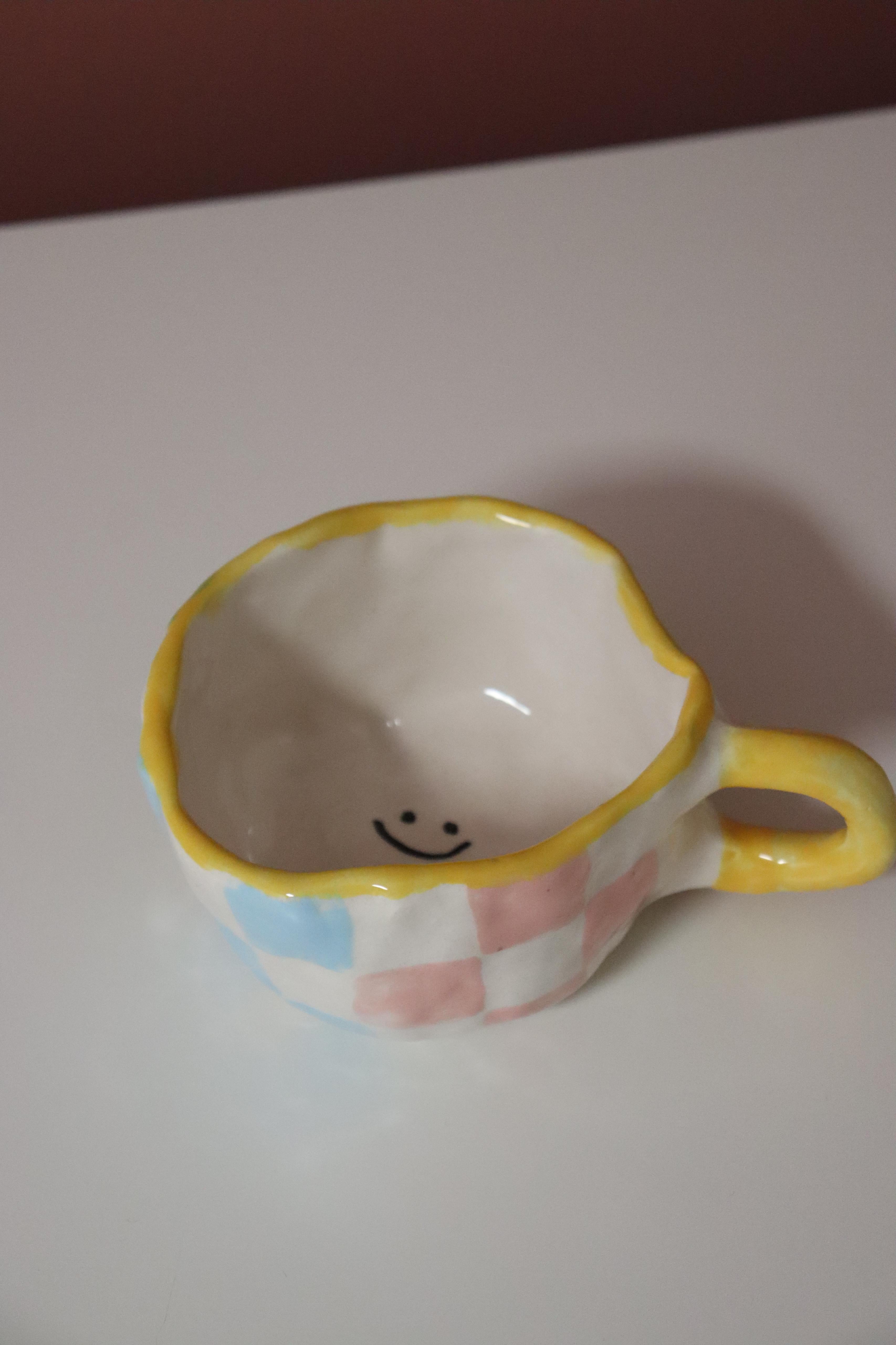 Dama Mug