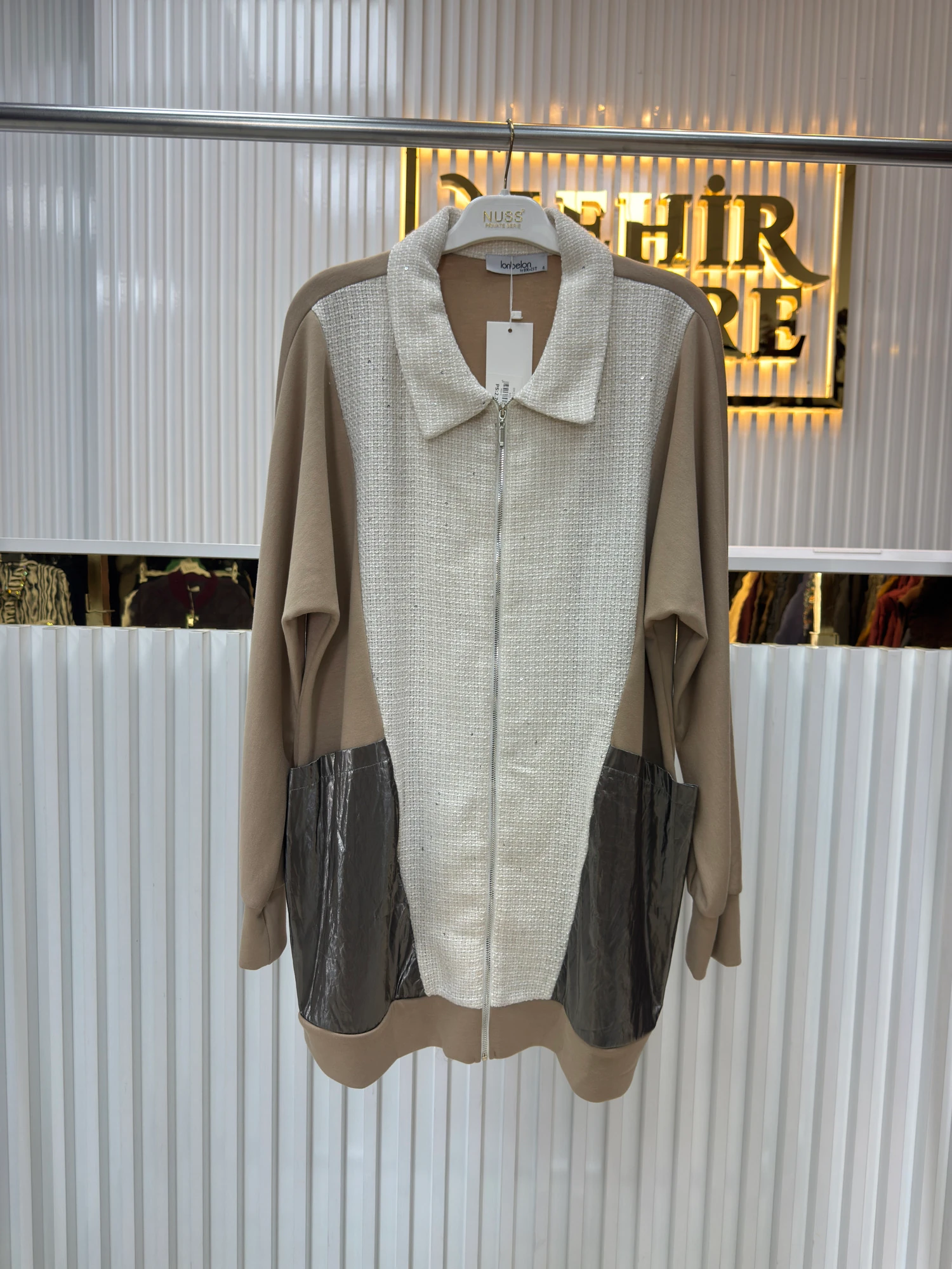 TÜVİT DETAYLI CEKET