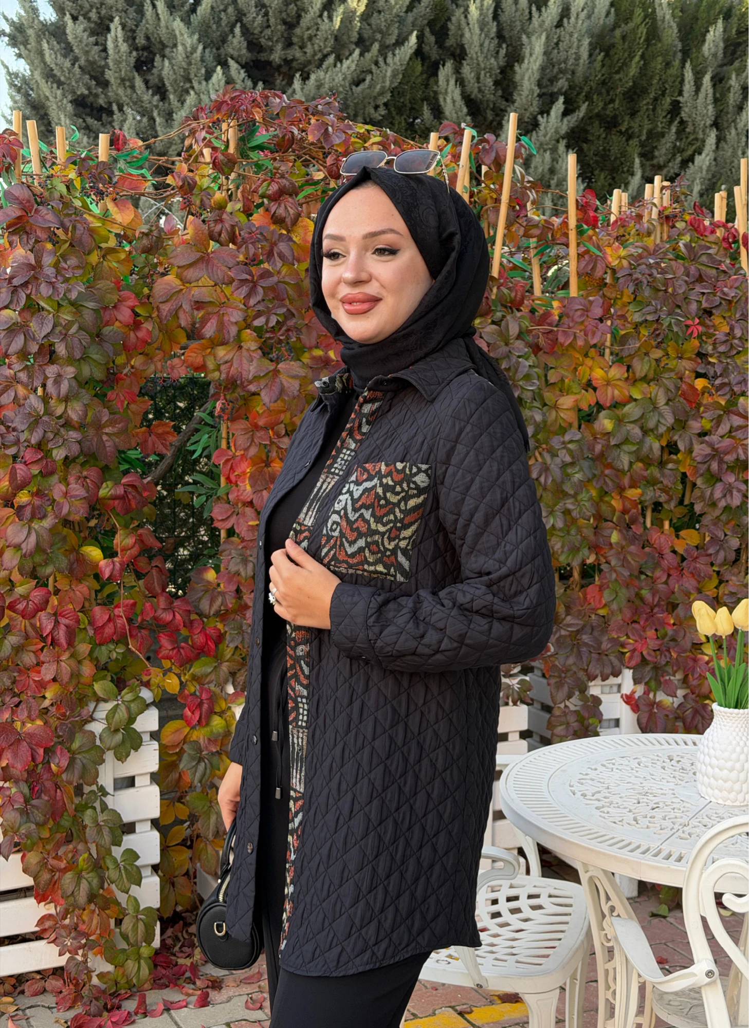 KAPİTONE DETAYLI CEKET