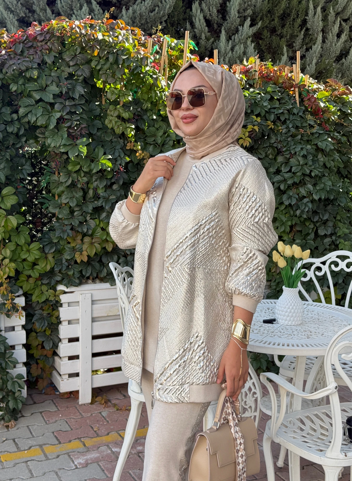 JAKARLI GABARDIN TAKIM