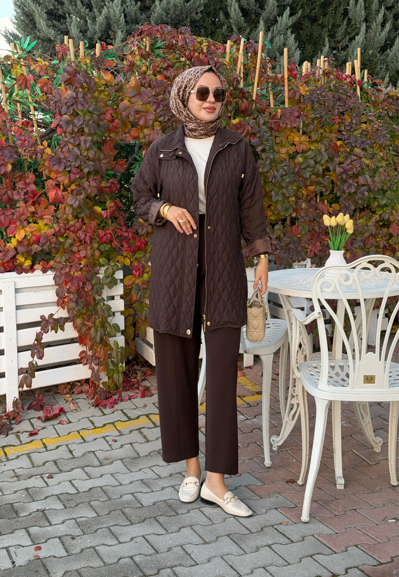 YANLARI ÇIT ÇIT DETAYLI TRENCKOT