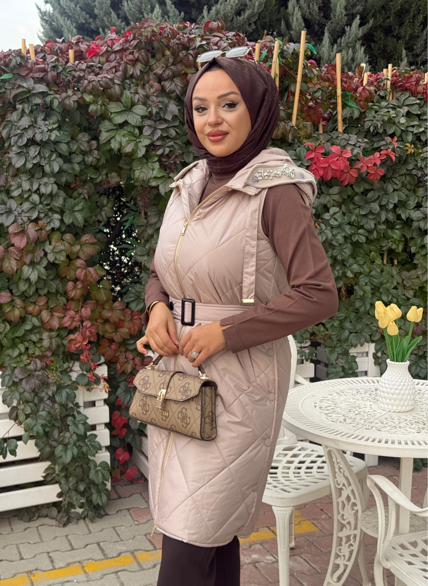 TAŞLI ŞİŞME YELEK