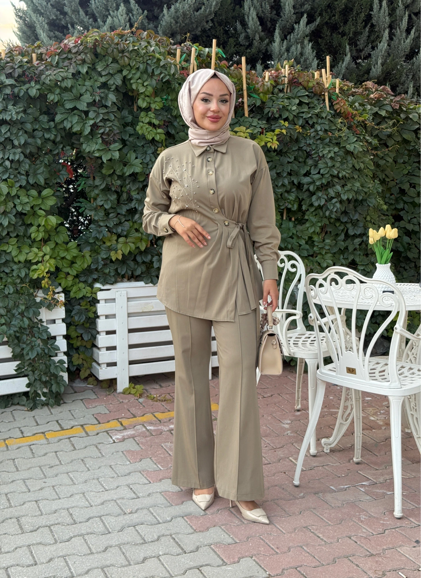 KUŞAK DETAYLI TAKIM