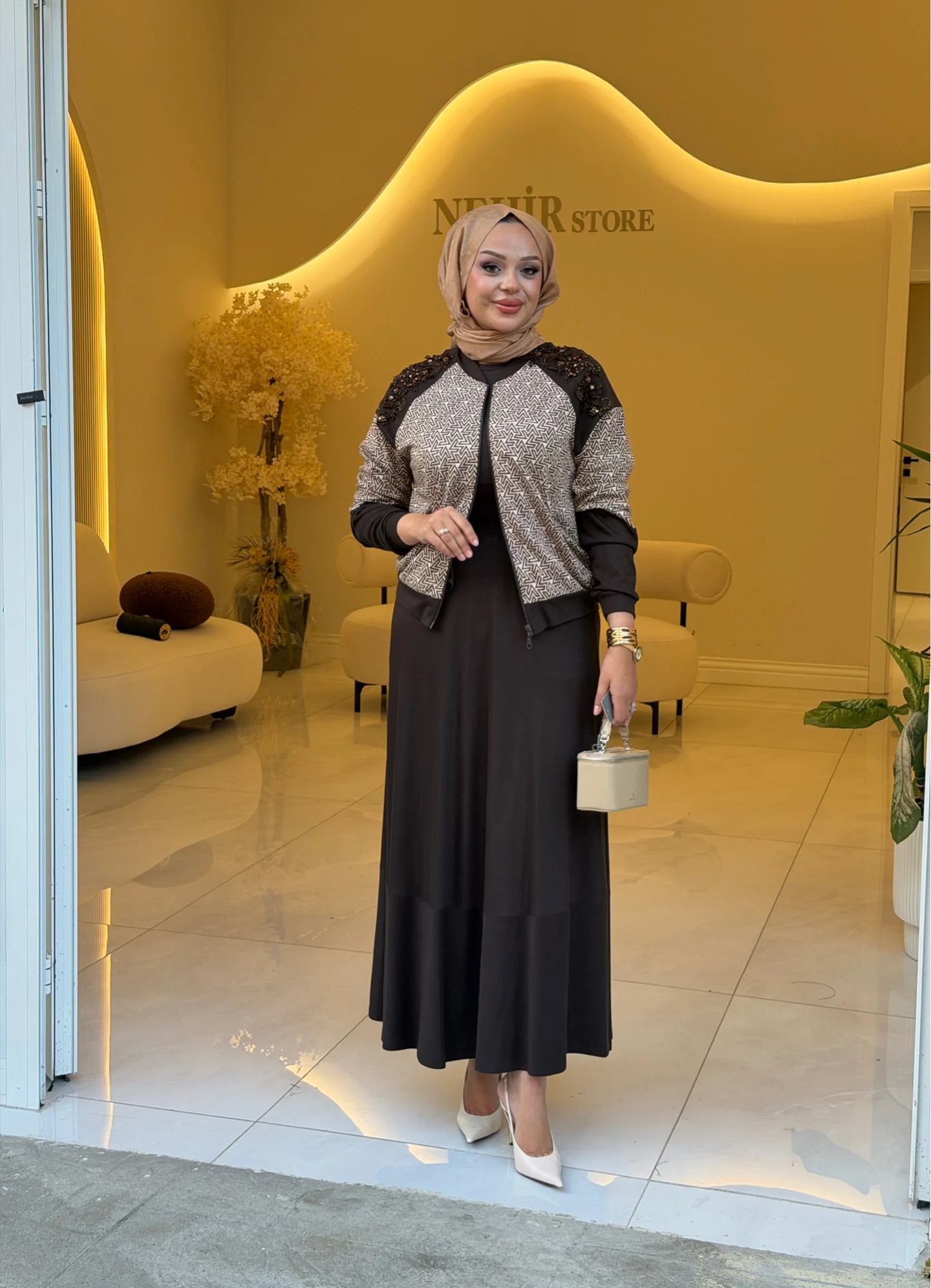 MOOR 4097 OMZU BONCUK İŞLEMELİ ETEKLİ TAKIM