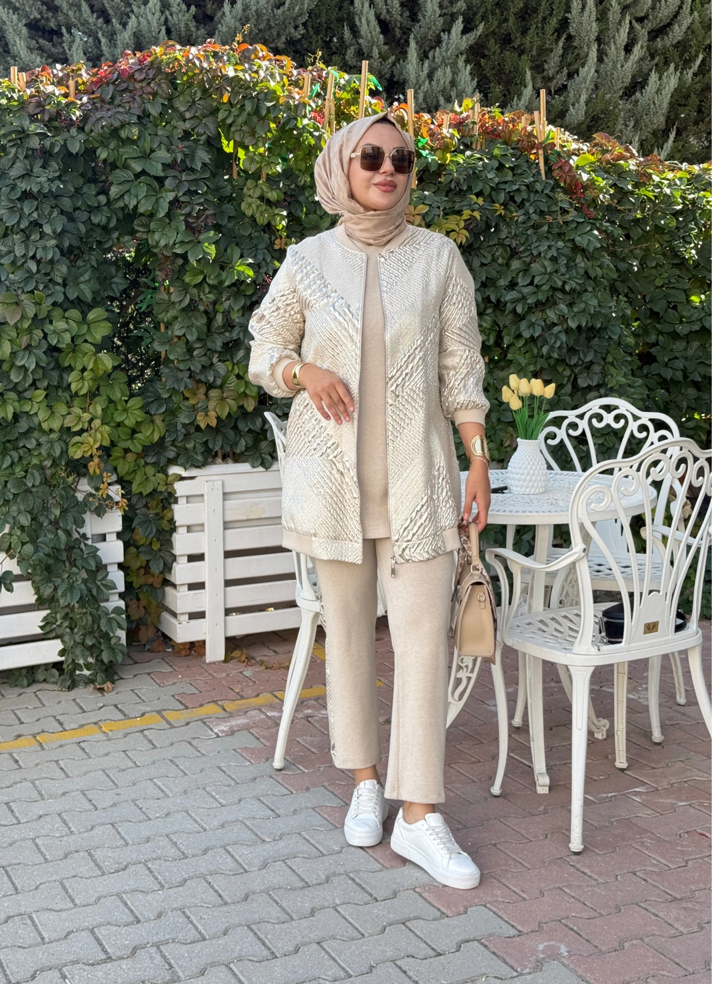 JAKARLI GABARDIN TAKIM