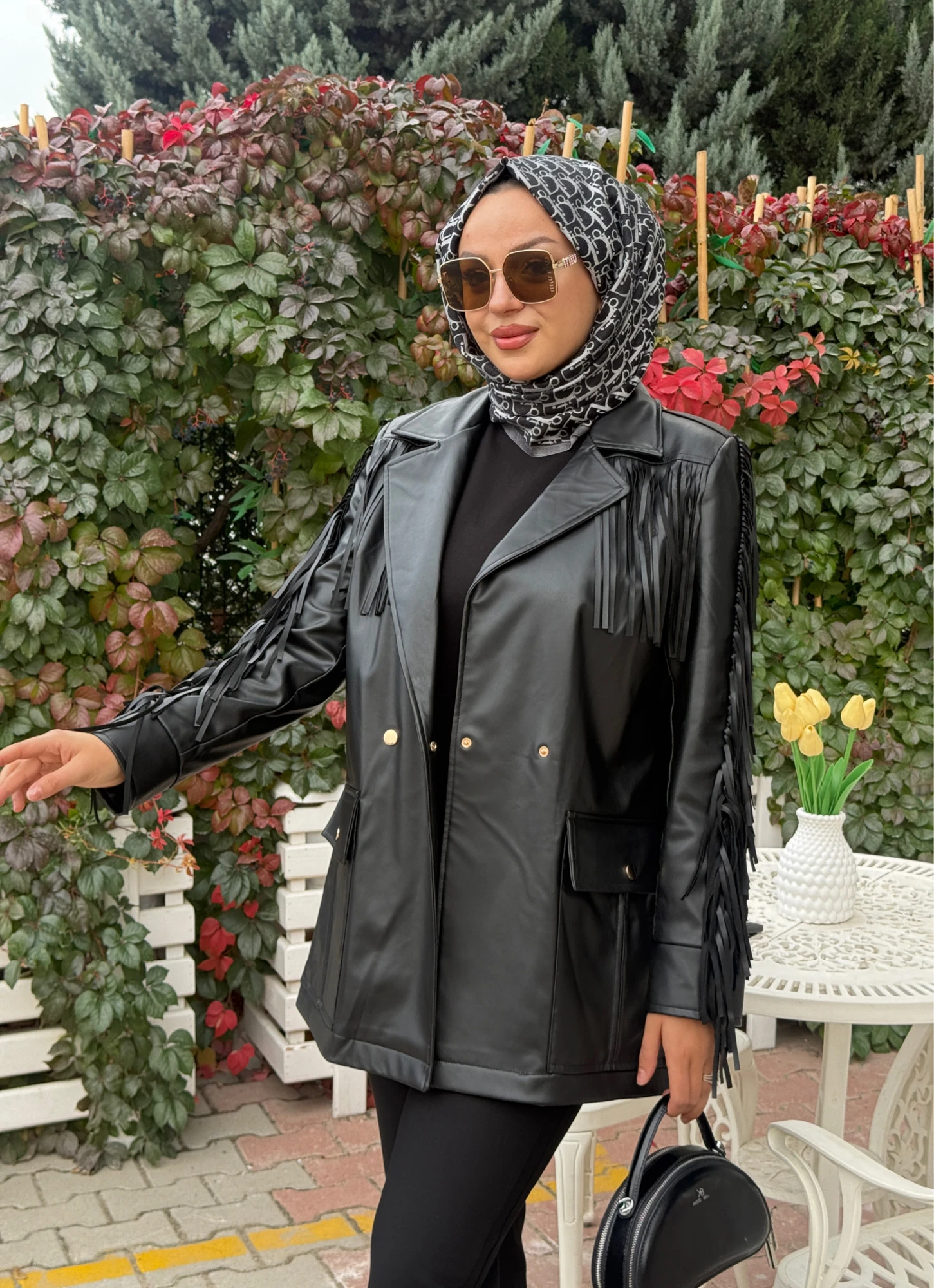 PÜSKÜLLÜ DERİ CEKET