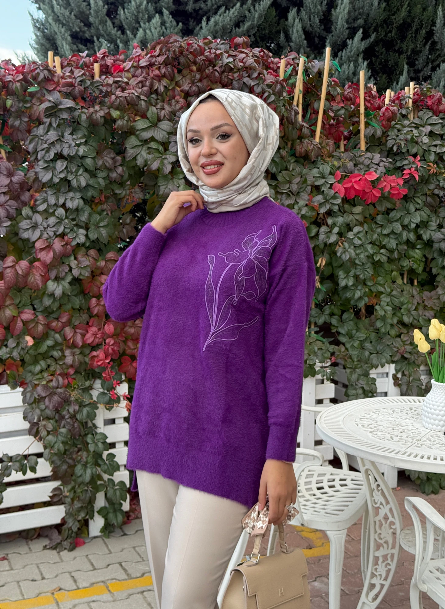 NAKIŞ DETAYLI ANGORA KAZAK