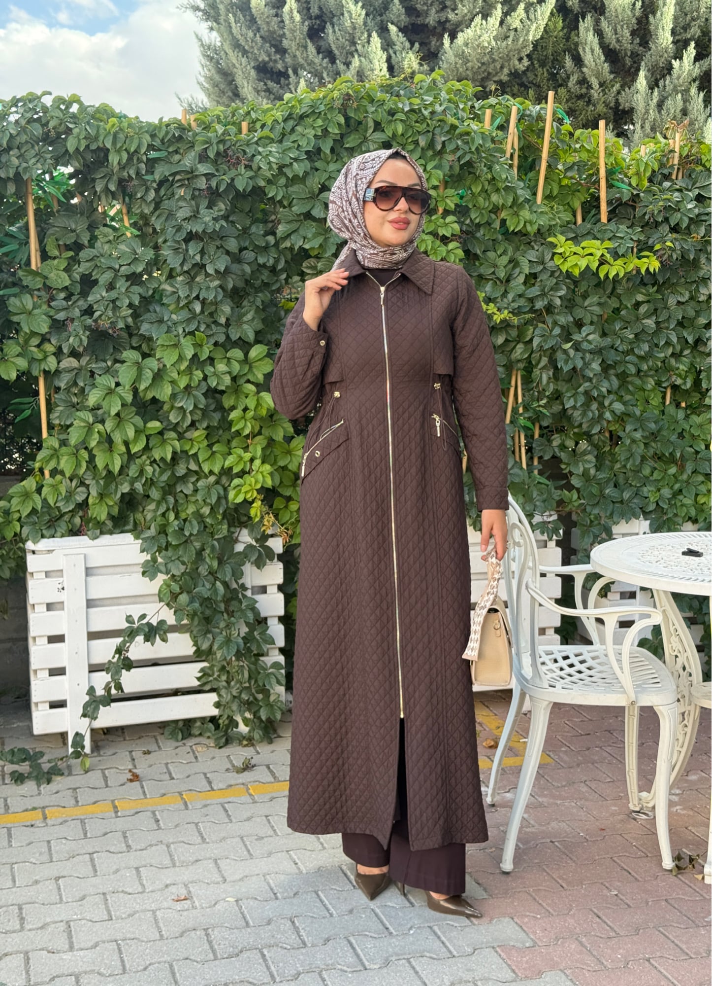 NİHAN UZUN KAPİTONE KAP