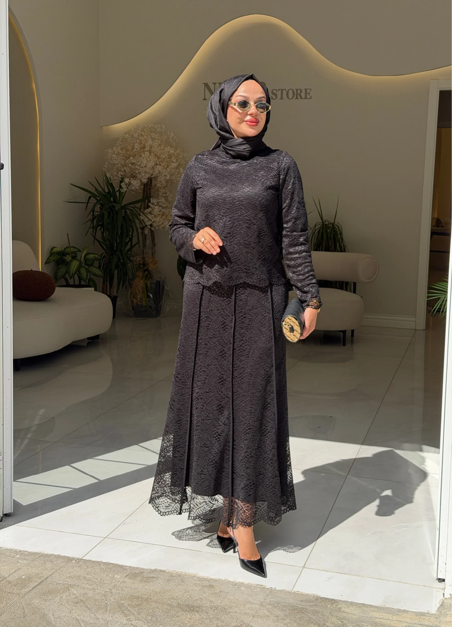 YAPRAK DANTEL ETEKLİ TAKIM