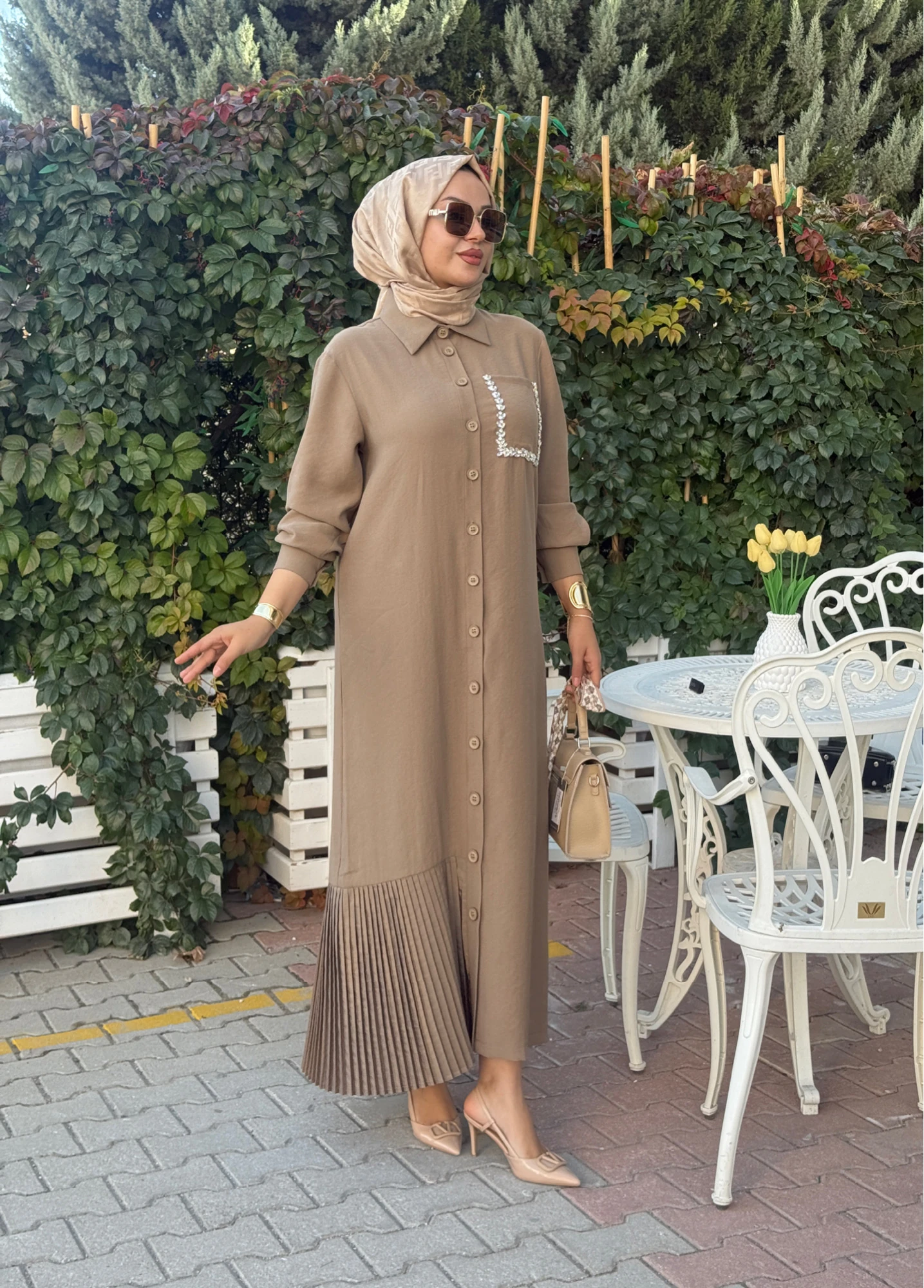 TAŞ DETAYLI ELBİSE