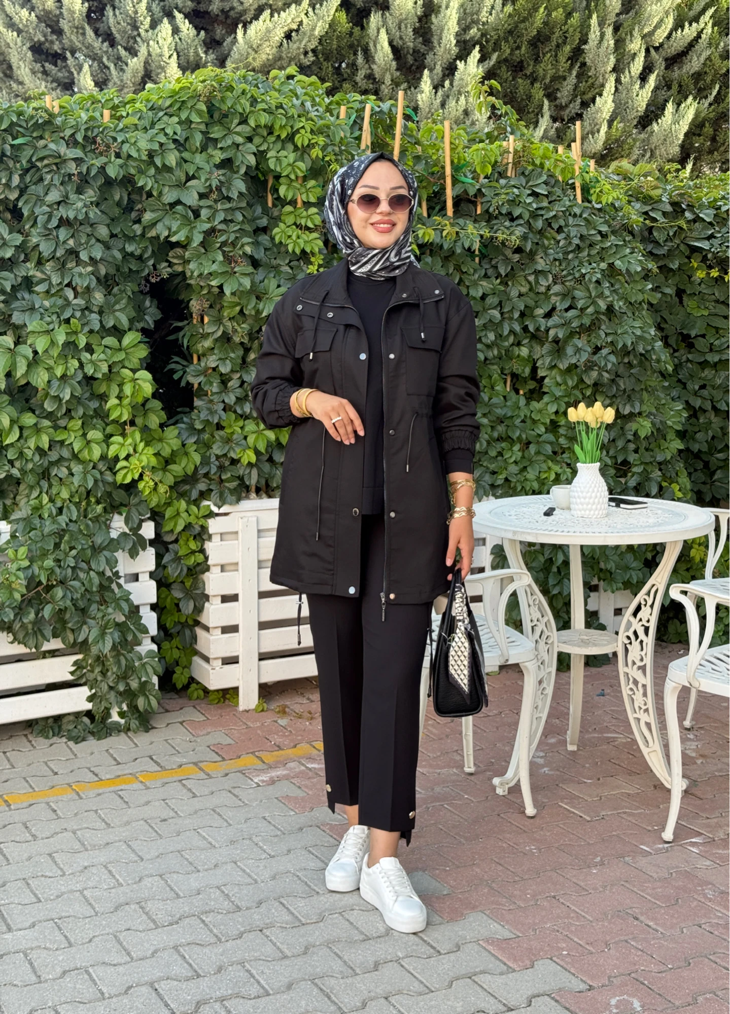 NİHAN BELİ BÜZGÜLÜ TRENÇKOT