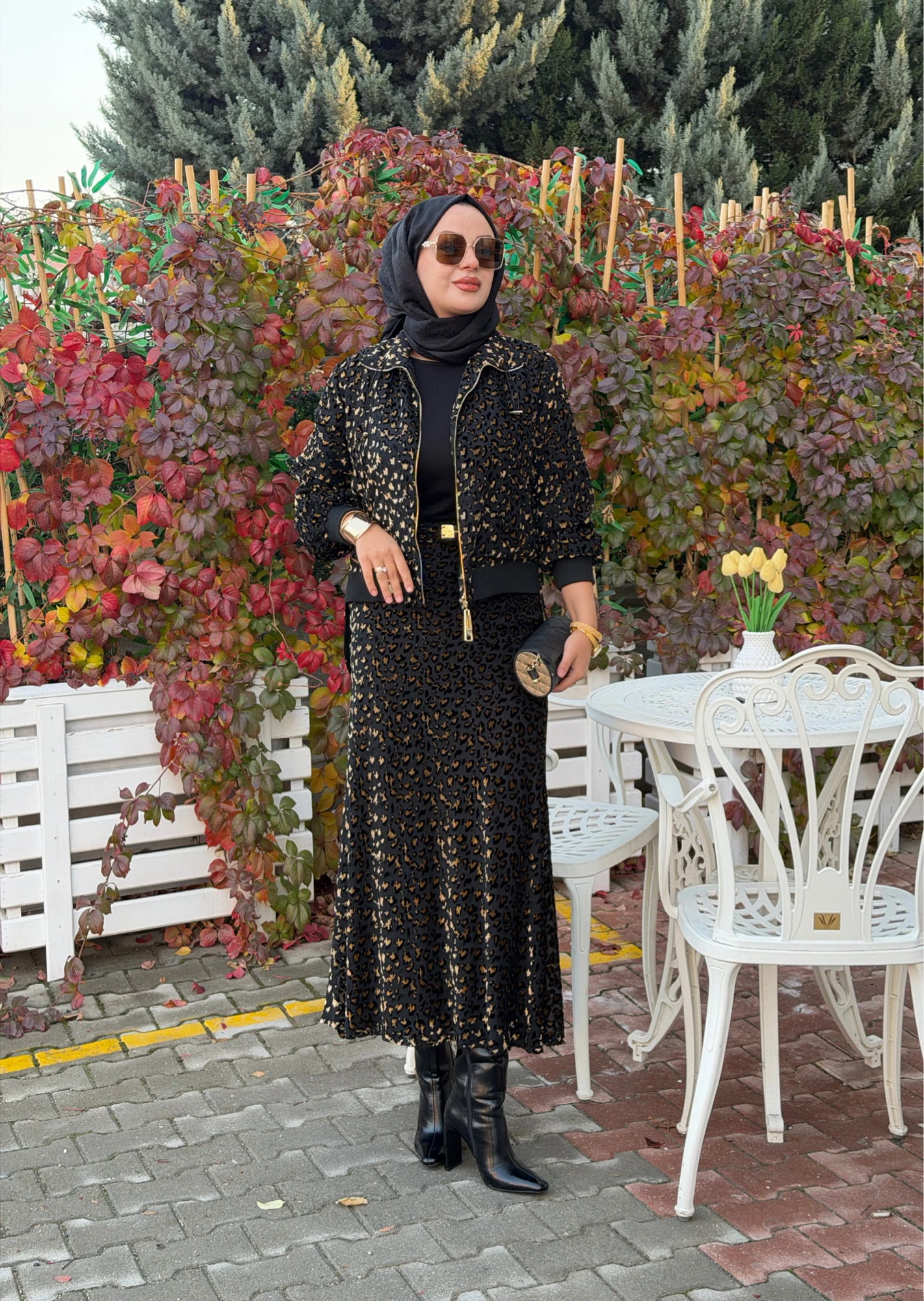 KADİFE LEOPARLI ETEKLİ TAKIM