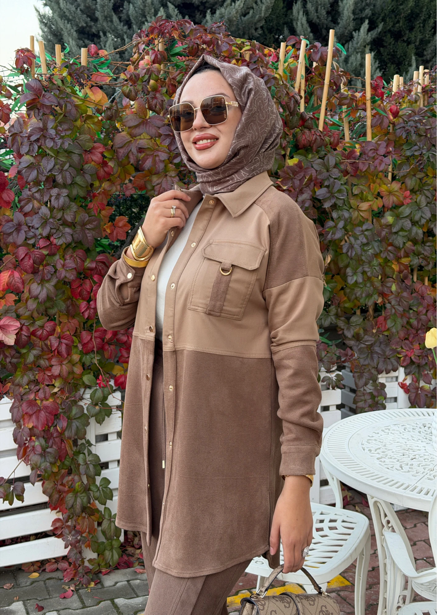 SÜET DETAYLI GÖMLEK