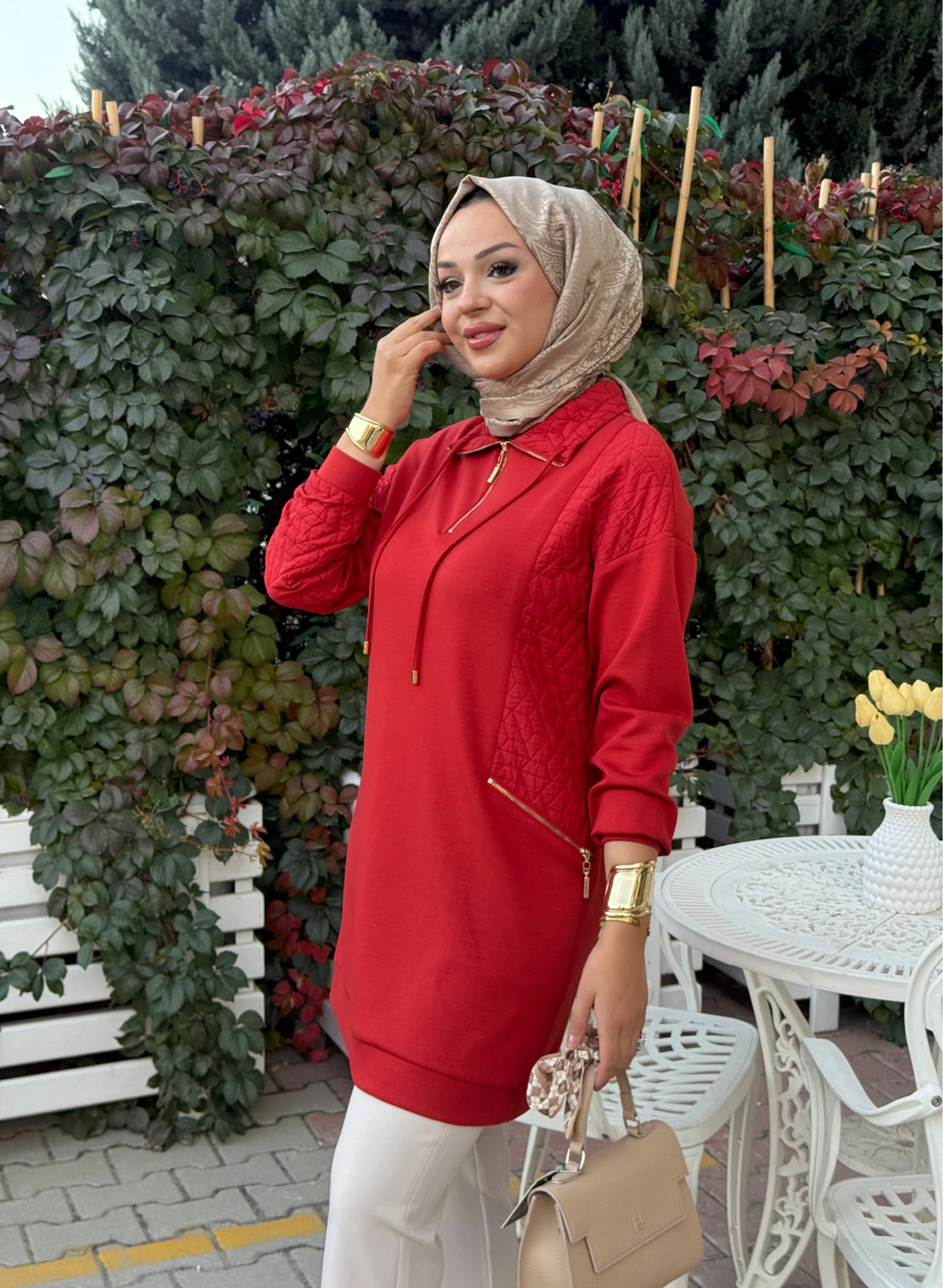 FERMUAR DETAYLI TUNİK