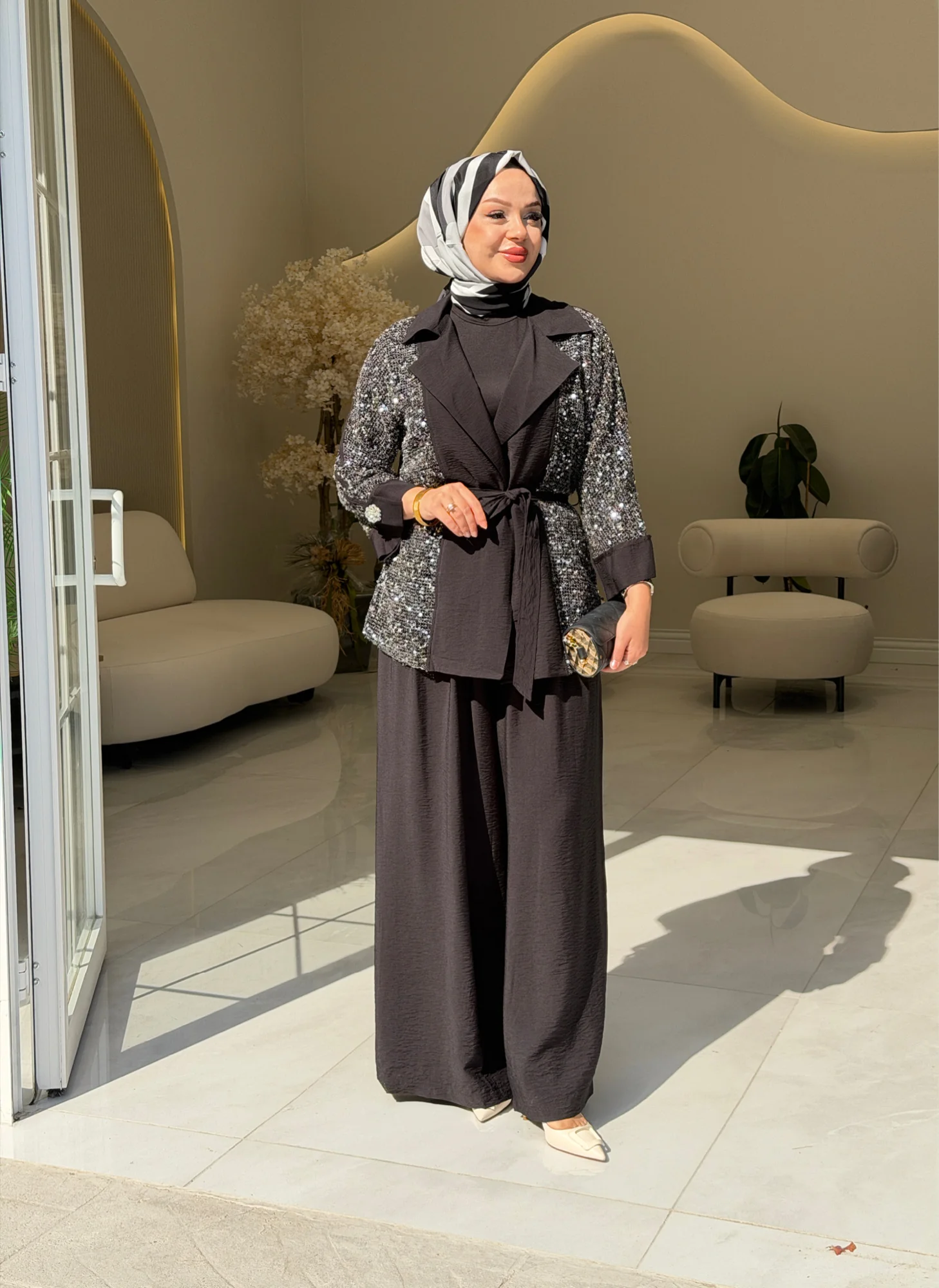 MOOR 4057 PAYETLİ VE FİLE DETAYLI KUŞAKLI TAKIM