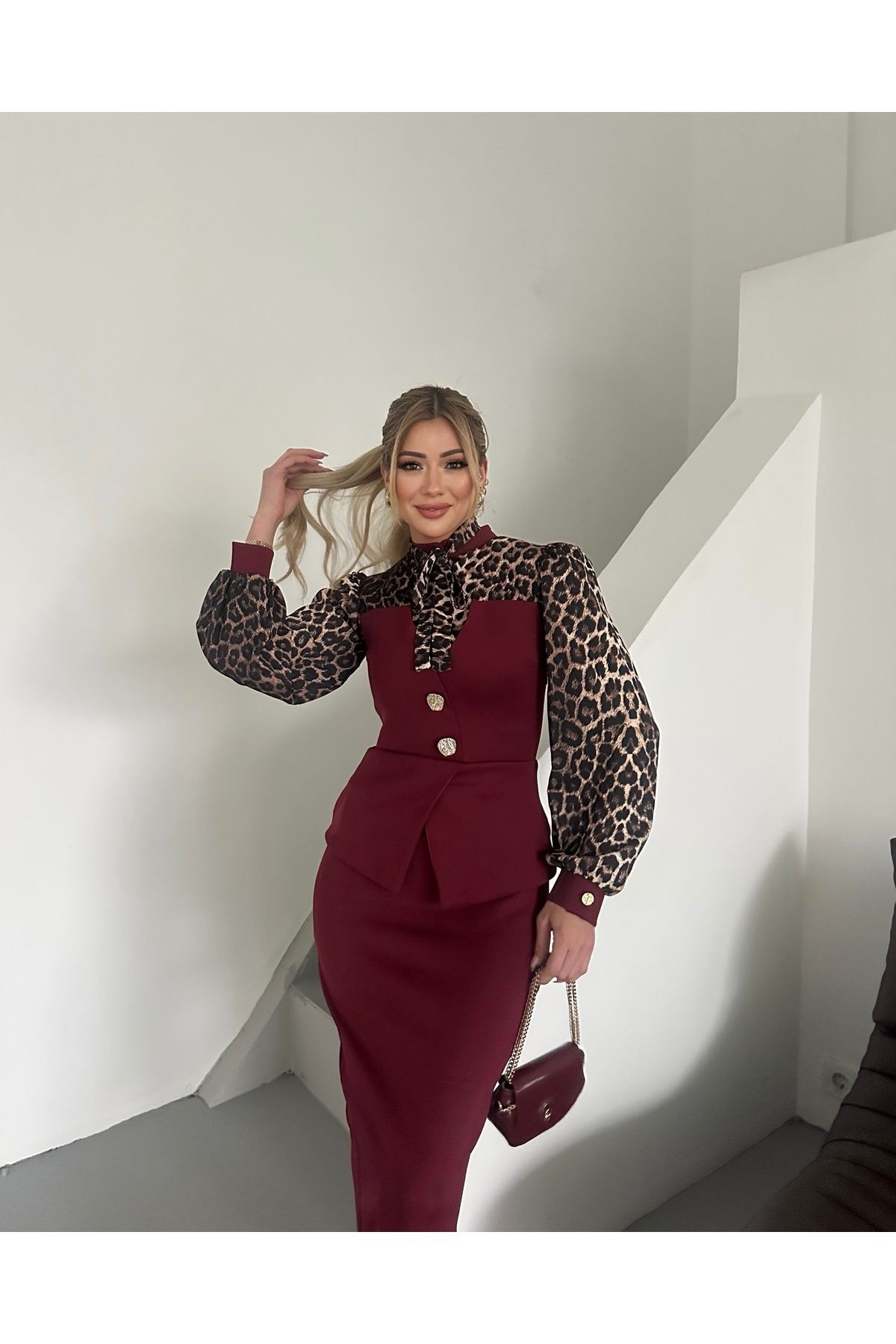 Kadın İthal Kumaş Leopar Desen Düğme Detaylı Astarlı Özel Tasarım Elbise