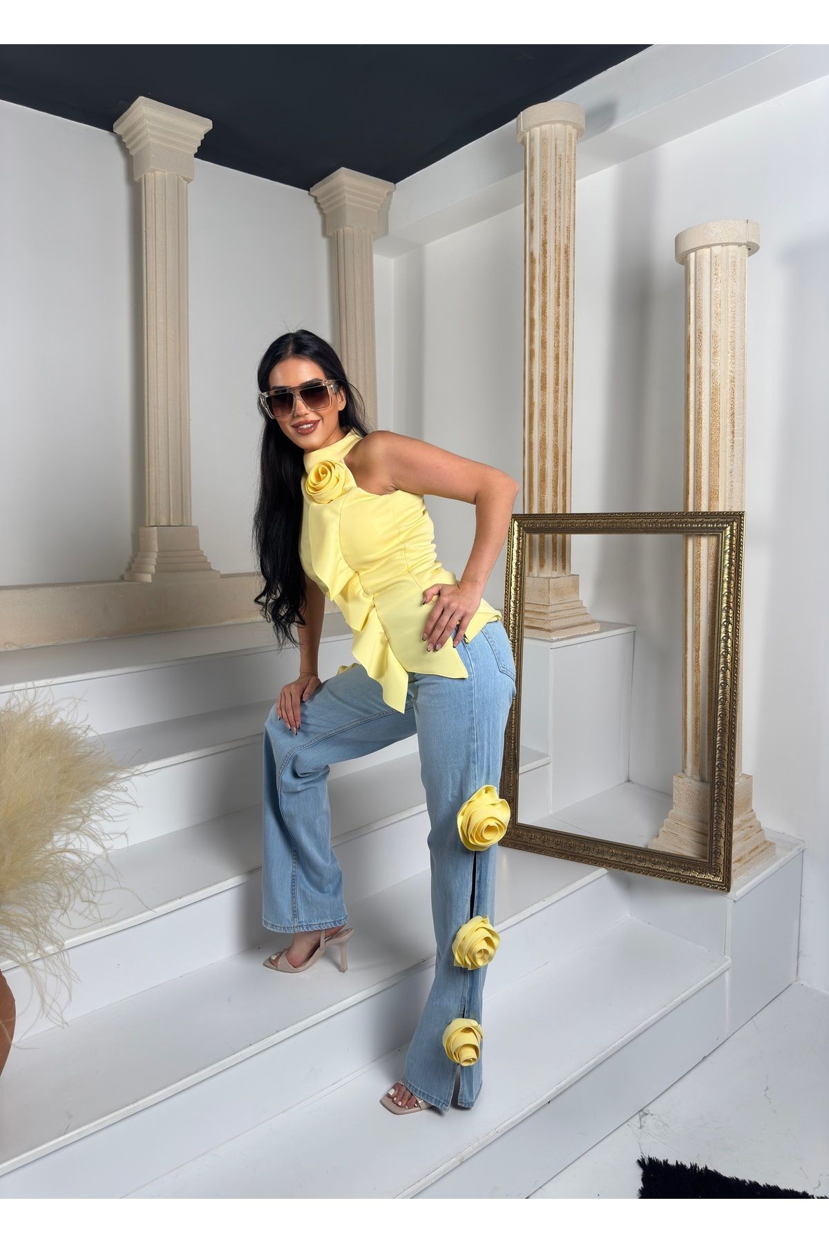 Kadın Ithal Denimden Yanlar Gül Işlemeli Cepli Özel Tasarım Mom Jeans - Sarı