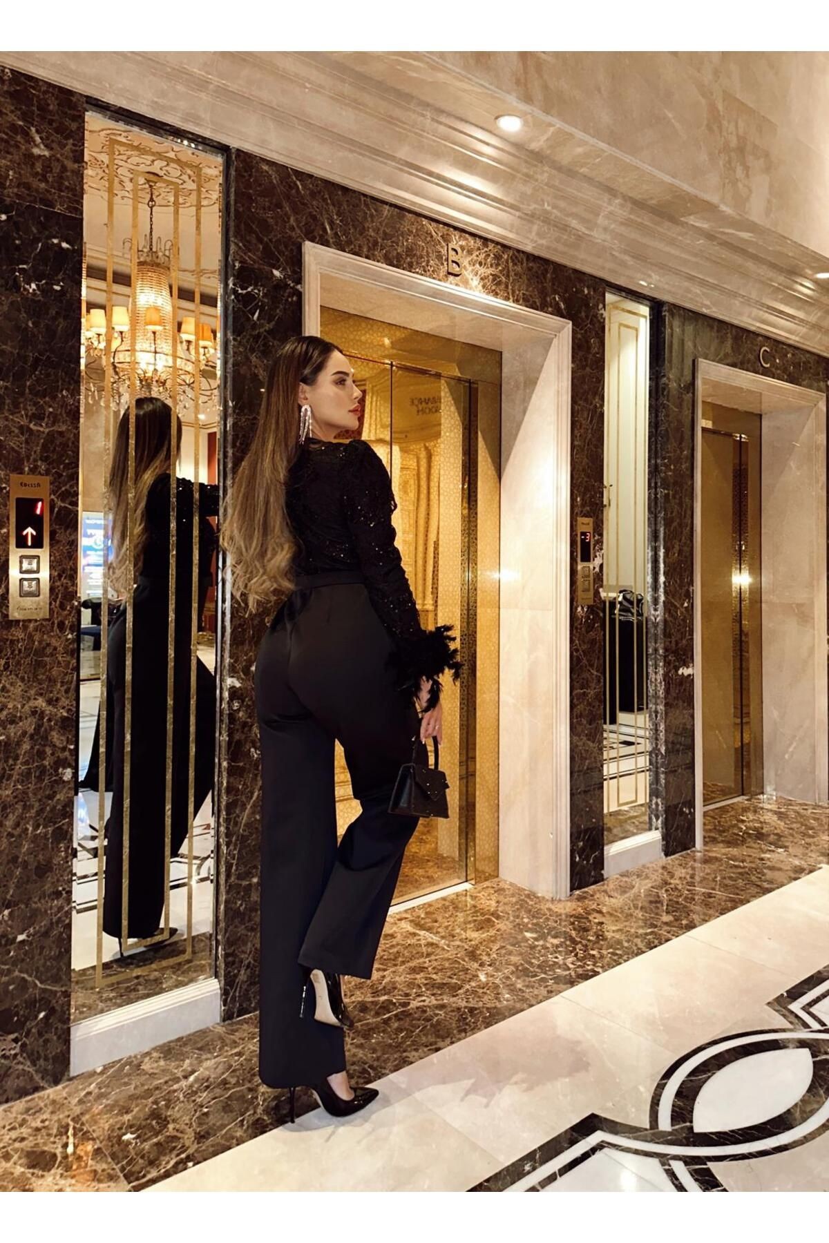 Kadın İthal Kumaştan Payetli Kemerli Kollar Otriş Detay Astarlı Özel Tasarım Tulum - Siyah