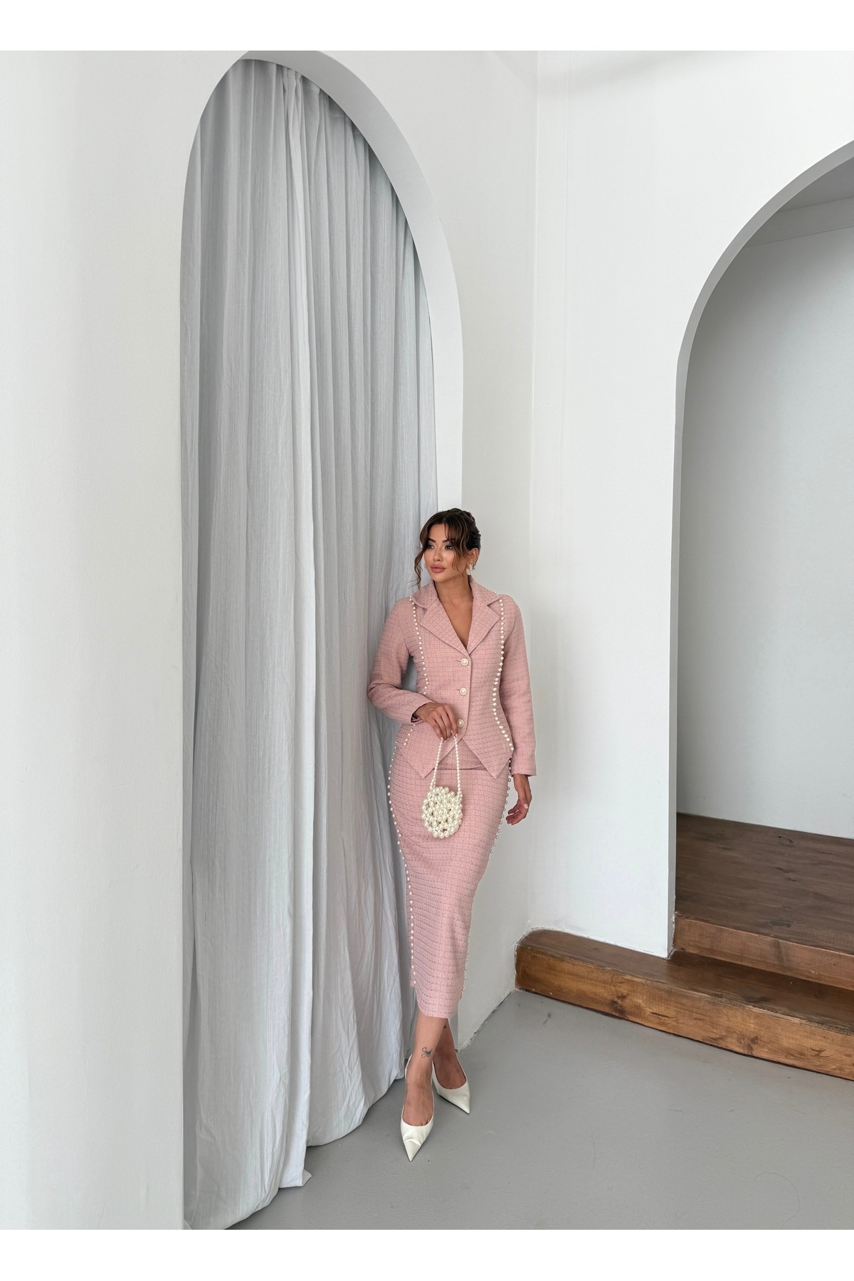 Kadın İthal Tüvit Kumaş İnci İşlemeli Astarlı Ceket Etek Alt-Üst Takım - Pembe