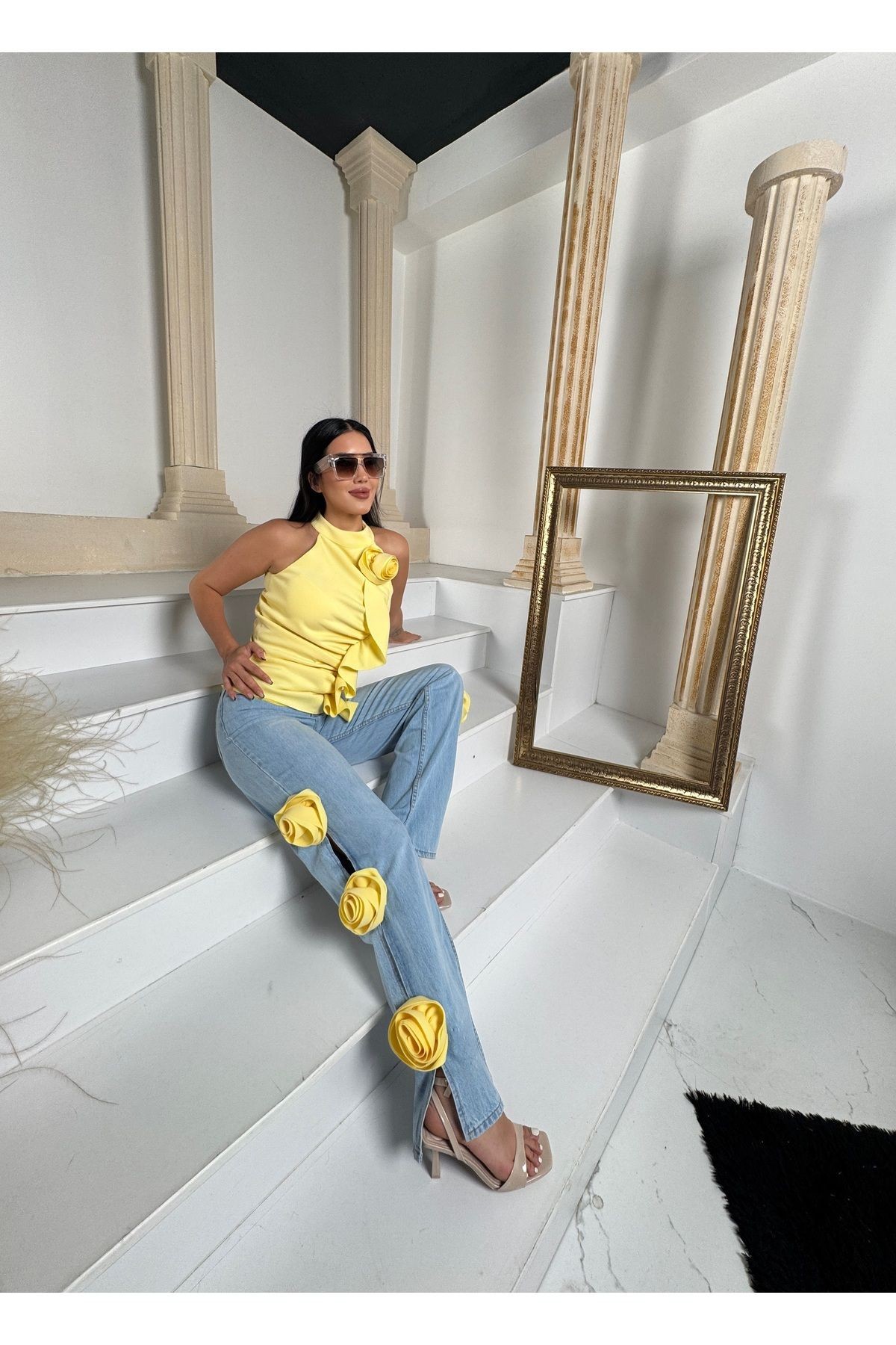 Kadın Ithal Denimden Yanlar Gül Işlemeli Cepli Özel Tasarım Mom Jeans - Sarı