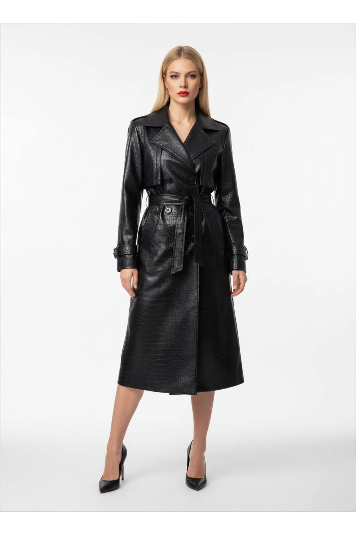 İthal Deriden Kuşak Dahil Broş Detaylı Astarlı Özel Tasarım Kaban - Siyah