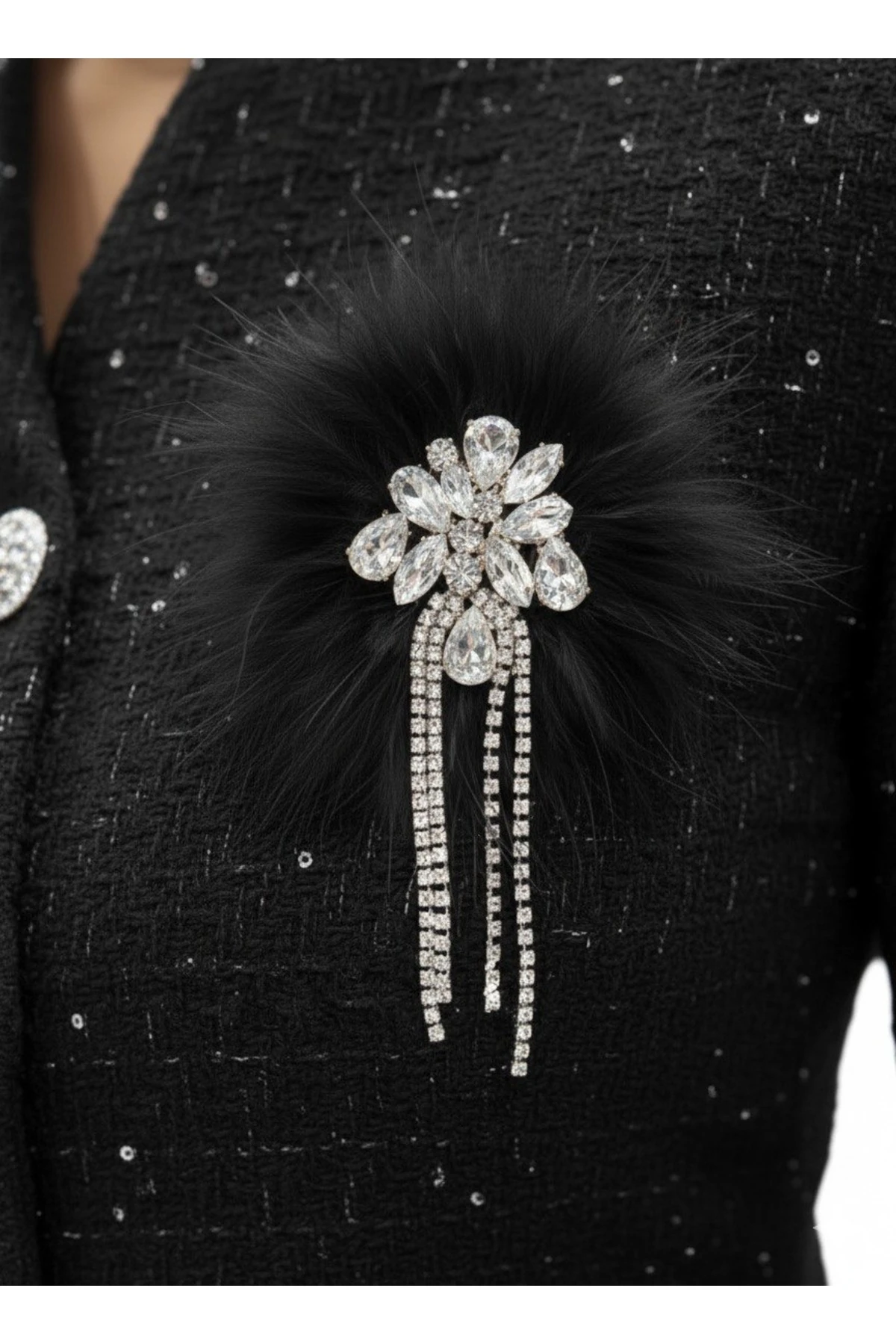 İthal Tüvit Kumaş Taş Ve Zincirli Broş Dahil Astarlı Düğme Detaylı Astarlı Özel Tasarım Takım - Siyah