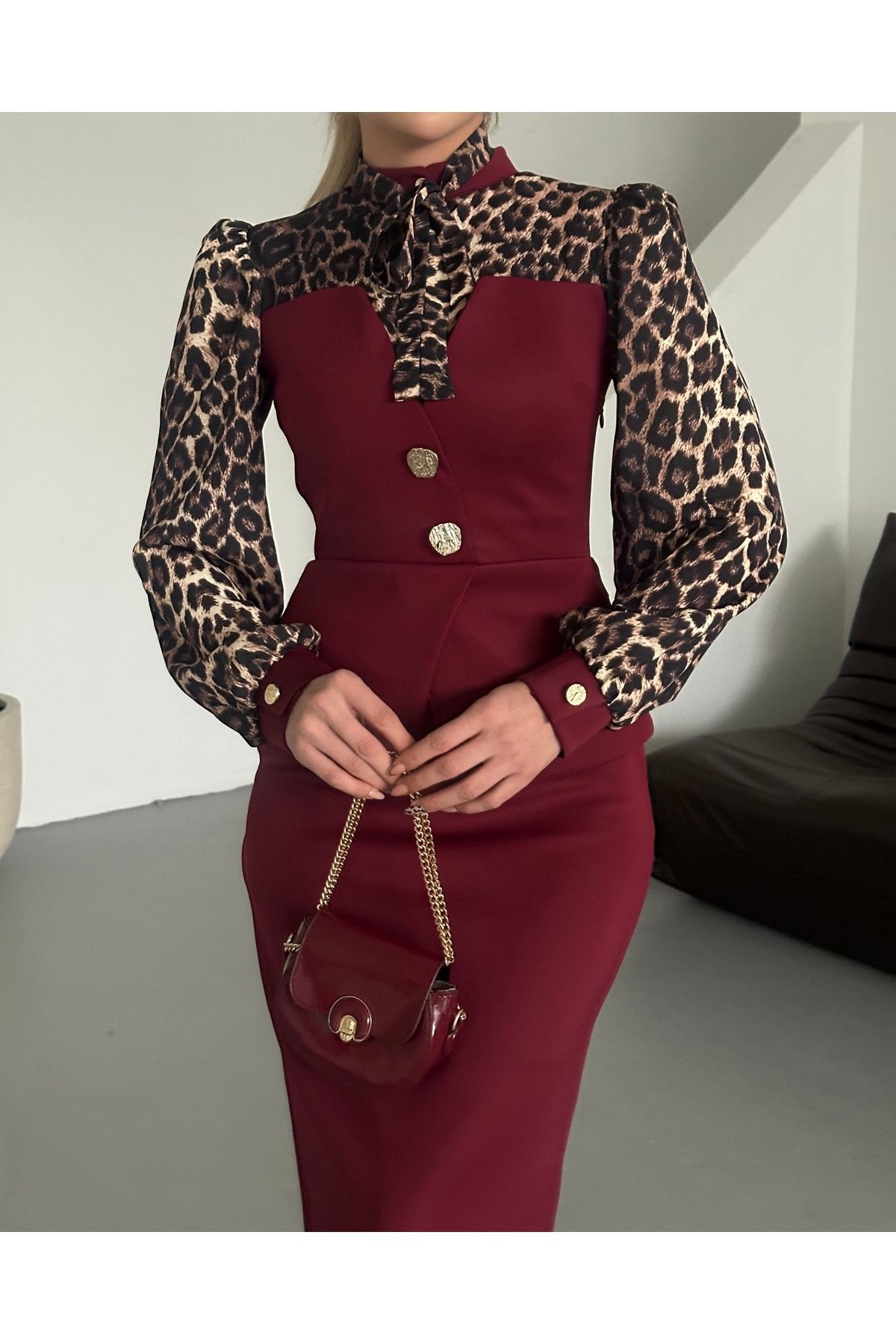 Kadın İthal Kumaş Leopar Desen Düğme Detaylı Astarlı Özel Tasarım Elbise