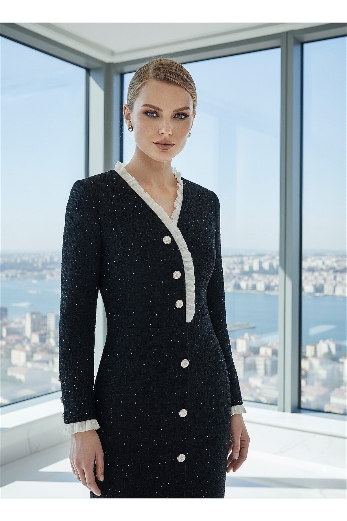 İthal Tüvit Kumaş Düğme Detaylı Astarlı Yırtmaçlı Özel Tasarım Midi Elbise - Siyah